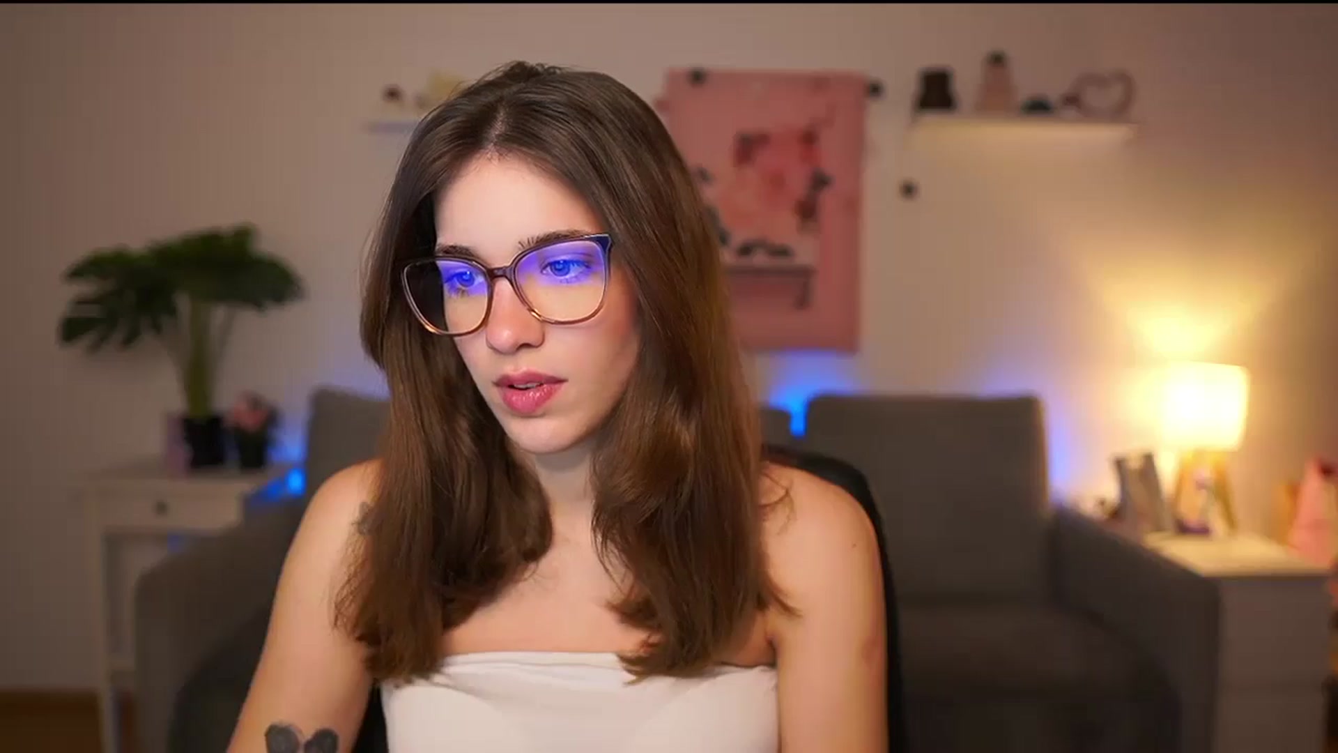 Gallery image thumbnail from Kissiecat's myfreecams stream on, 02/02/2026, 14:38 image 10 of 20