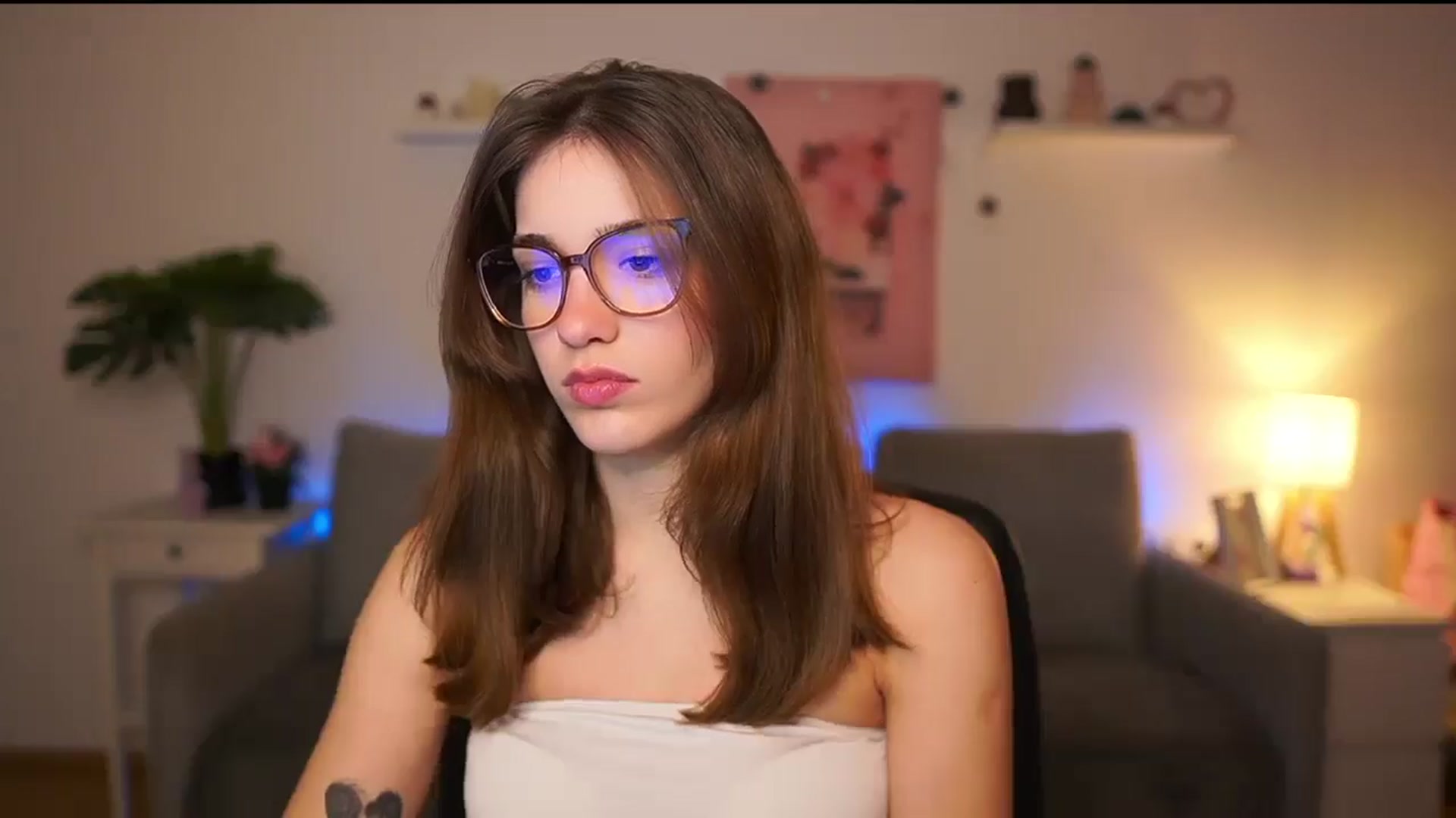 Gallery image thumbnail from Kissiecat's myfreecams stream on, 02/02/2026, 14:38 image 6 of 20