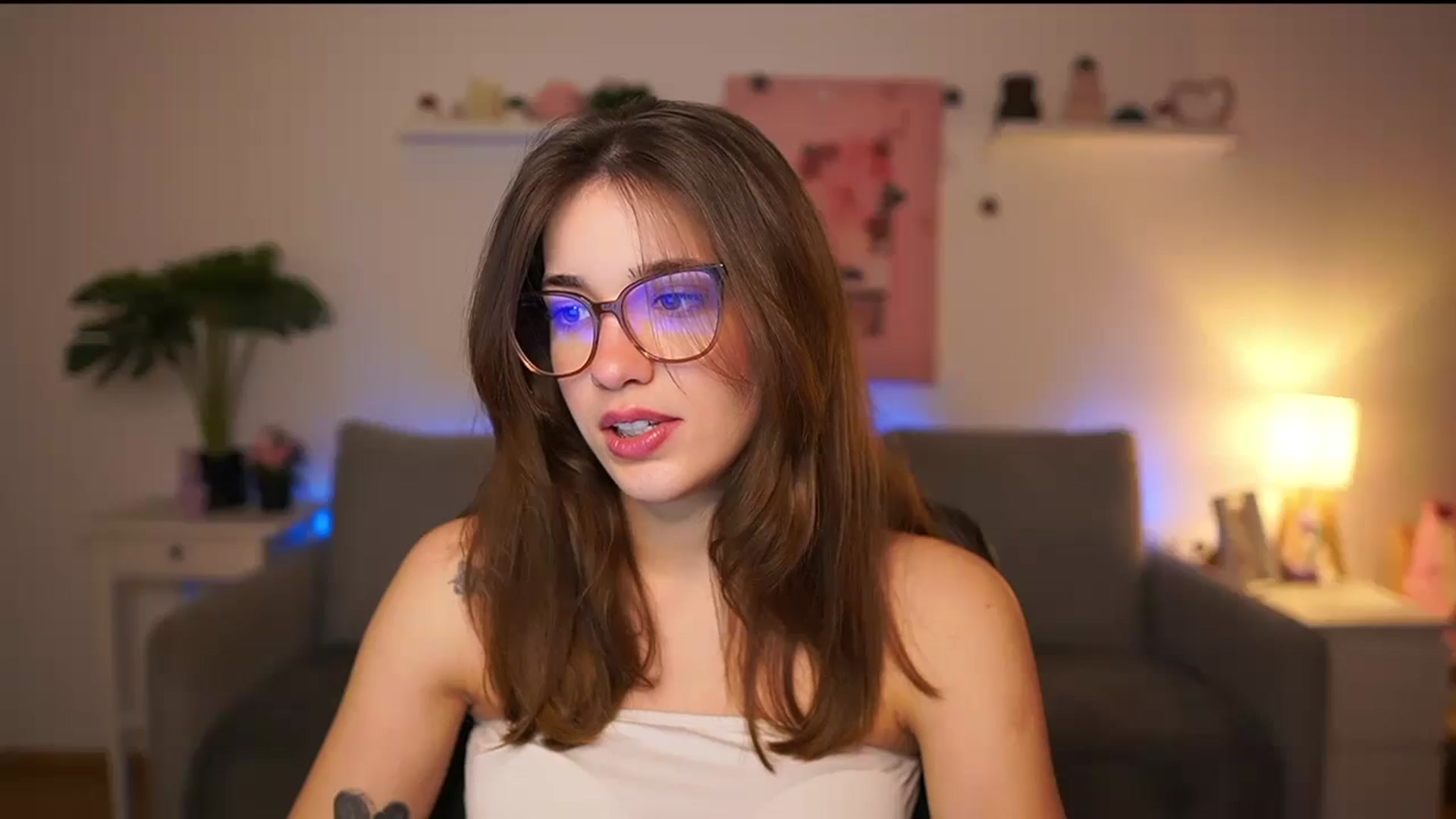 Gallery image thumbnail from Kissiecat's myfreecams stream on, 02/02/2026, 14:38 image 2 of 20