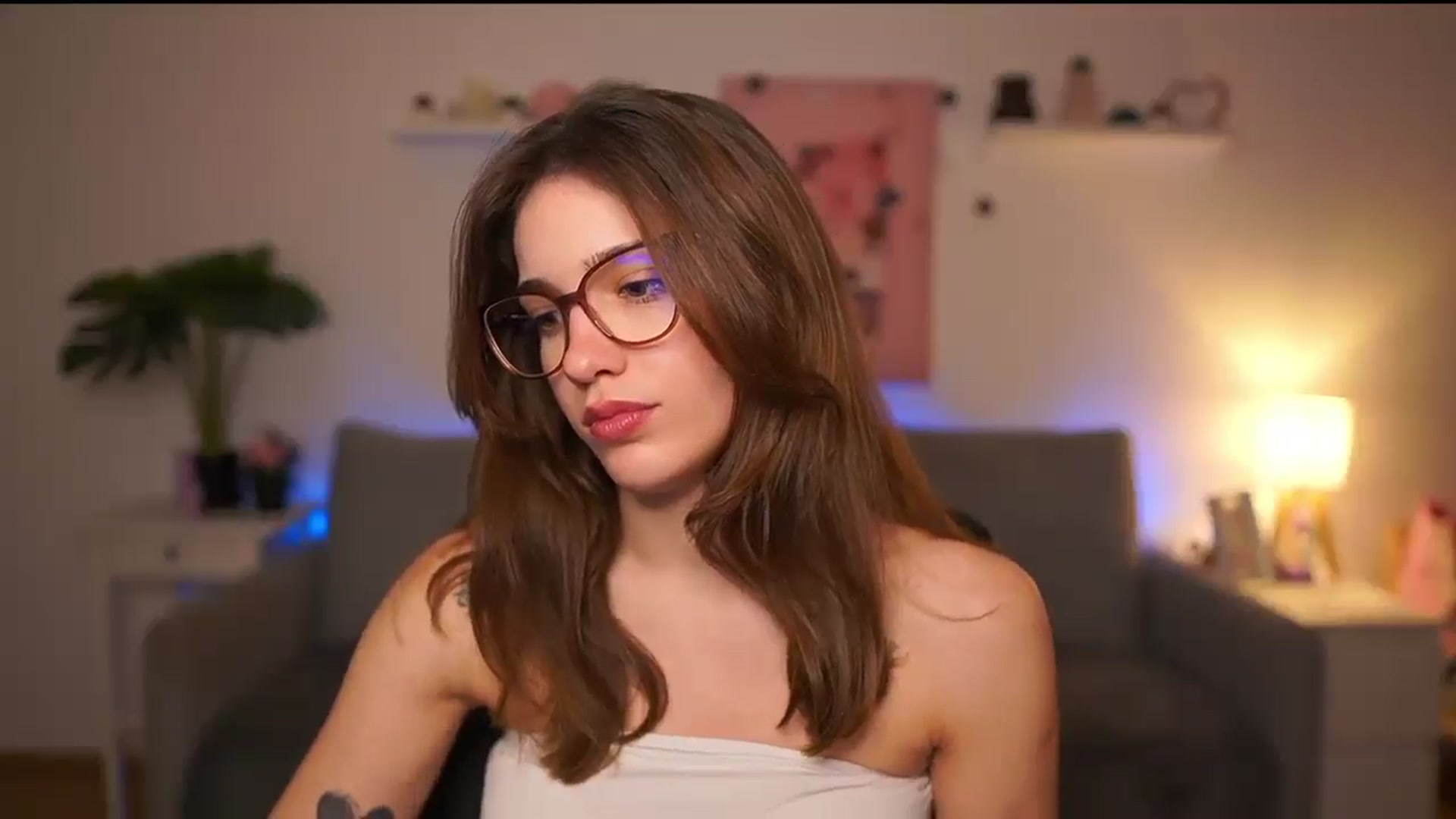 Gallery image thumbnail from Kissiecat's myfreecams stream on, 02/02/2026, 16:22 image 14 of 20