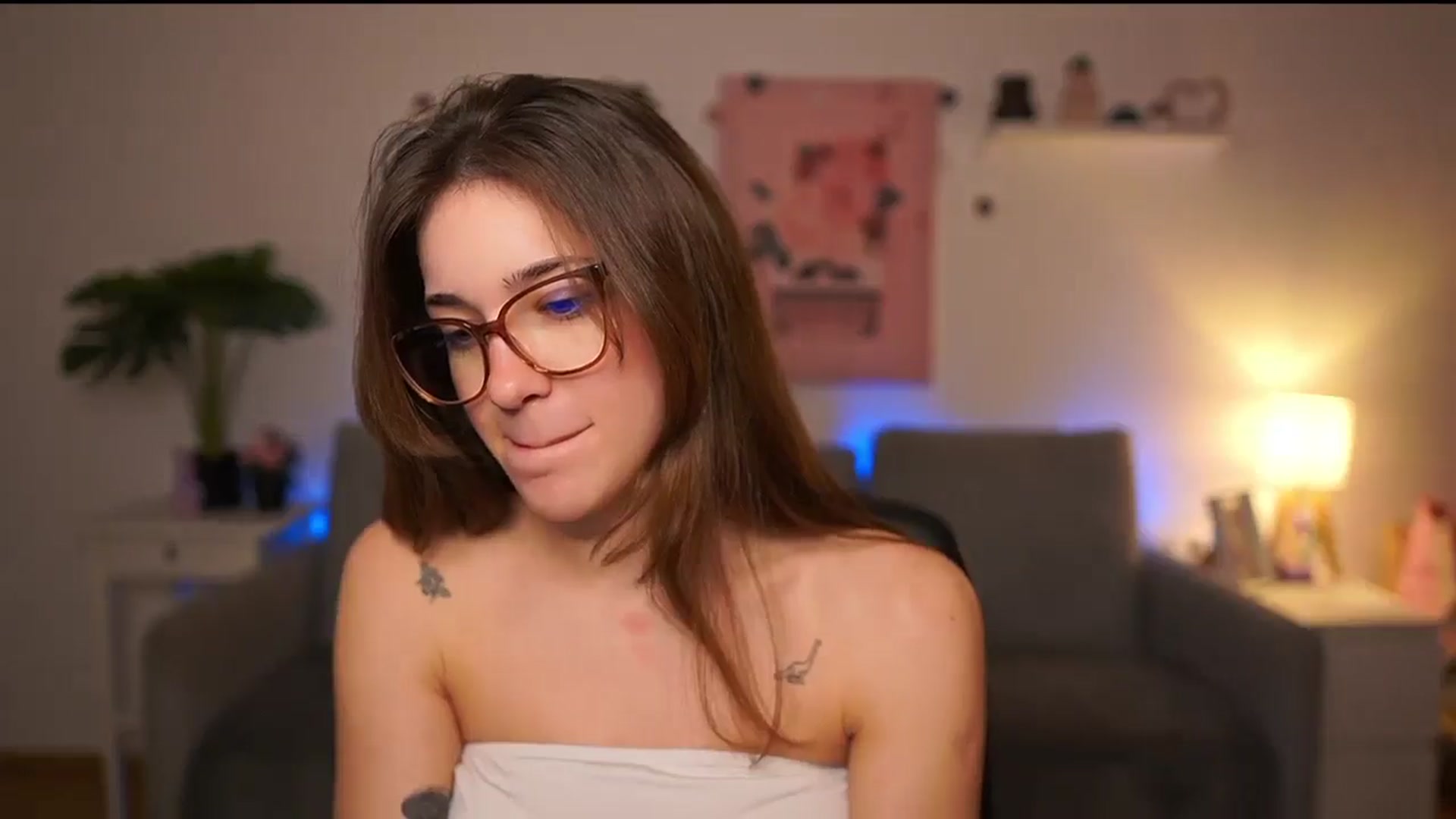 Gallery image thumbnail from Kissiecat's myfreecams stream on, 02/02/2026, 16:22 image 9 of 20