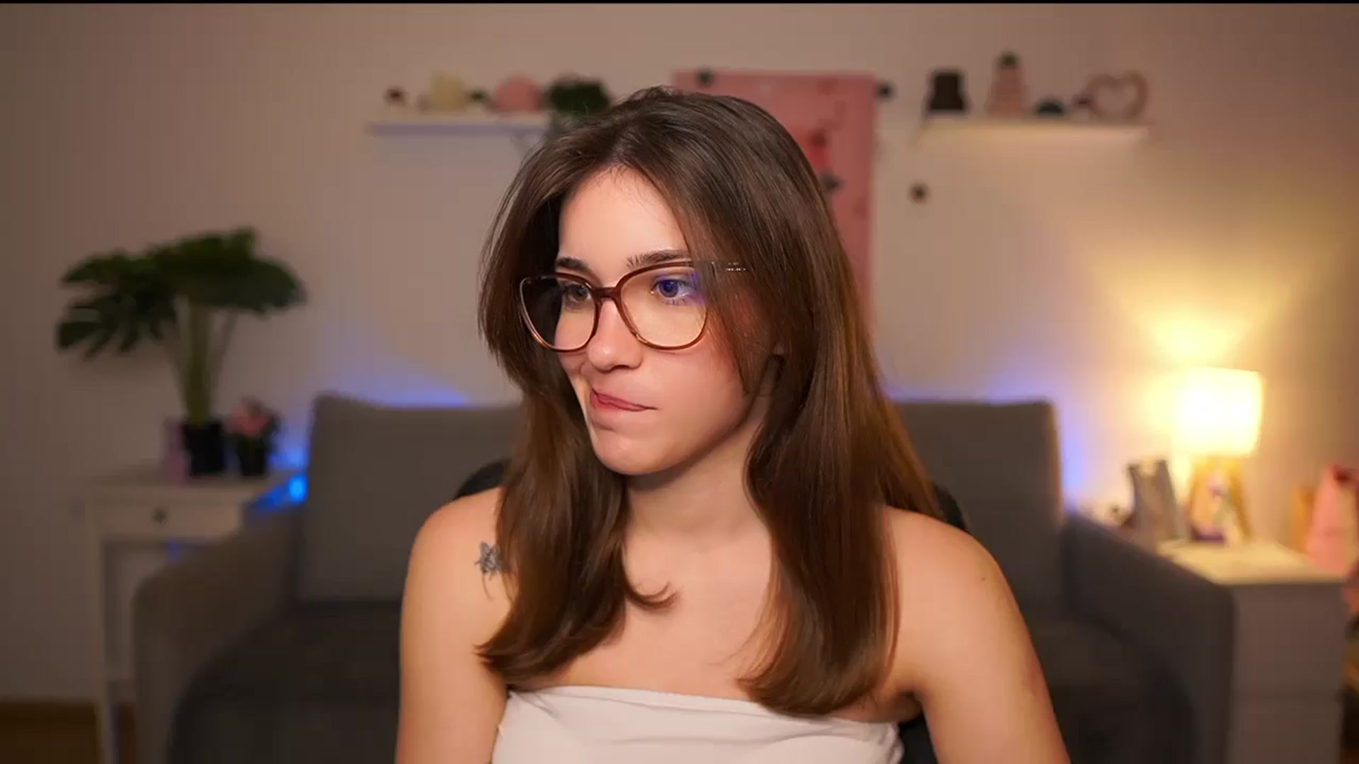 Gallery image thumbnail from Kissiecat's myfreecams stream on, 02/02/2026, 18:41 image 6 of 20