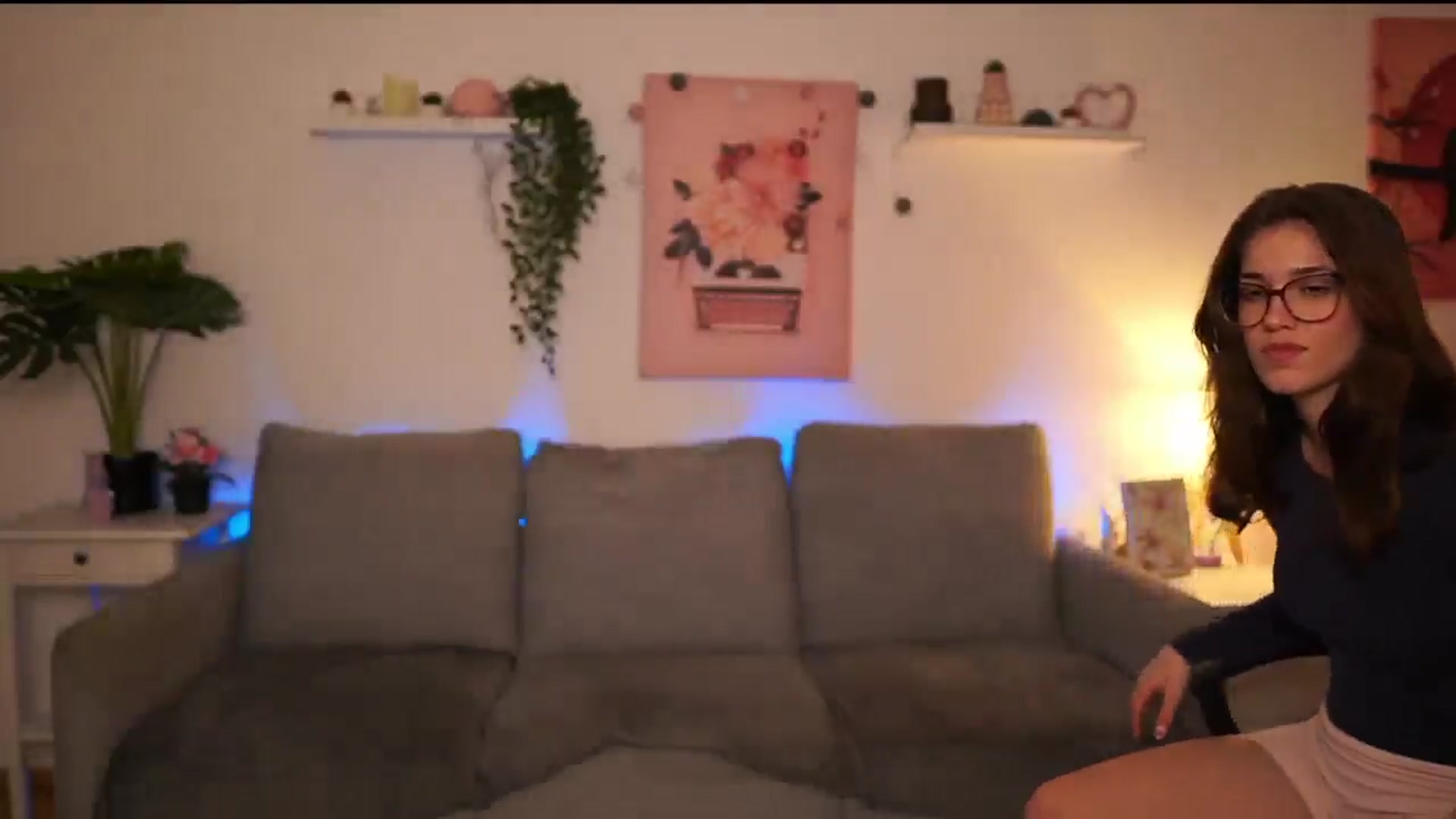 Gallery image thumbnail from Kissiecat's myfreecams stream on, 02/09/2026, 16:33 image 7 of 20