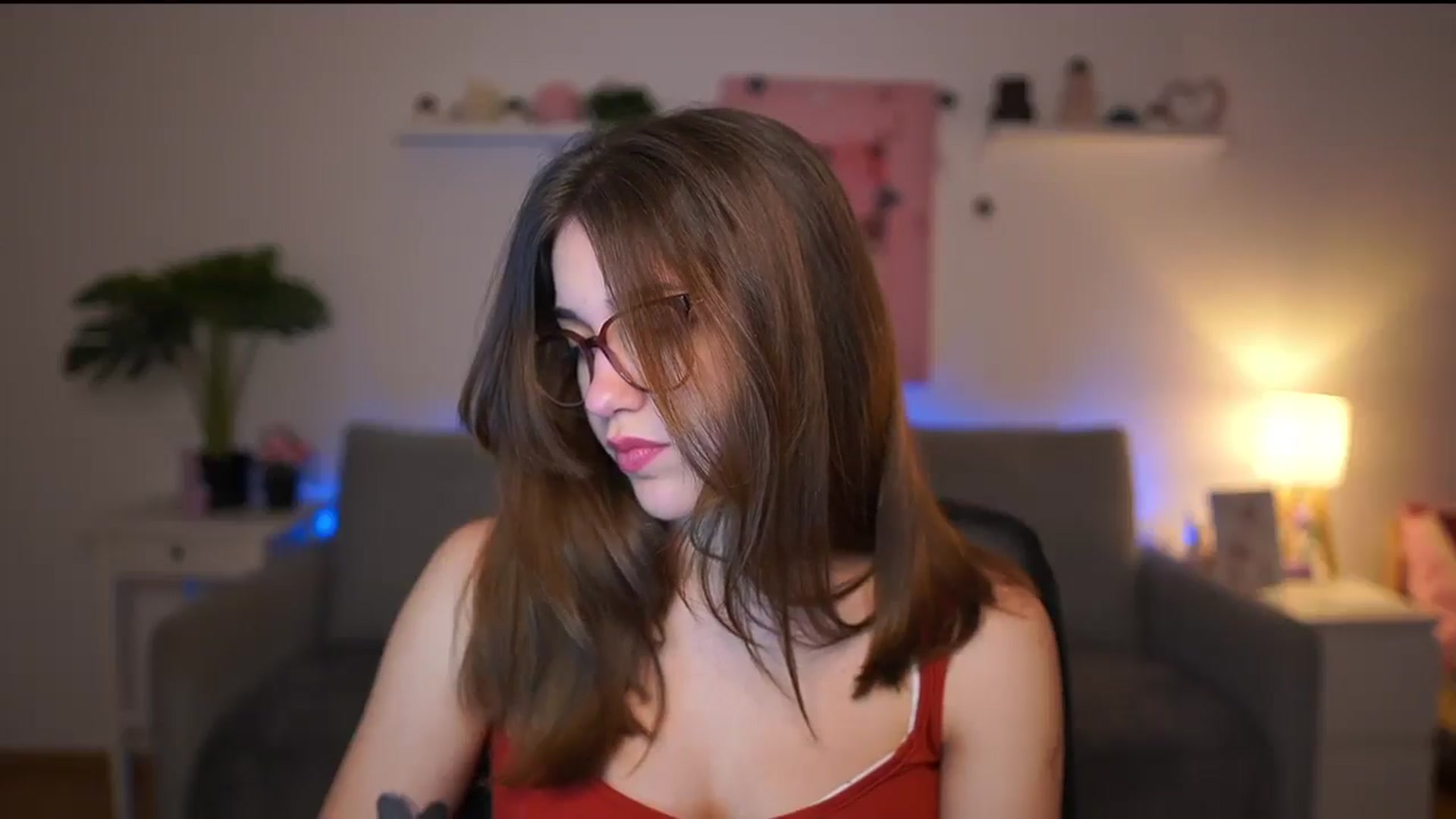 Gallery image thumbnail from Kissiecat's myfreecams stream on, 02/10/2026, 14:49 image 7 of 20