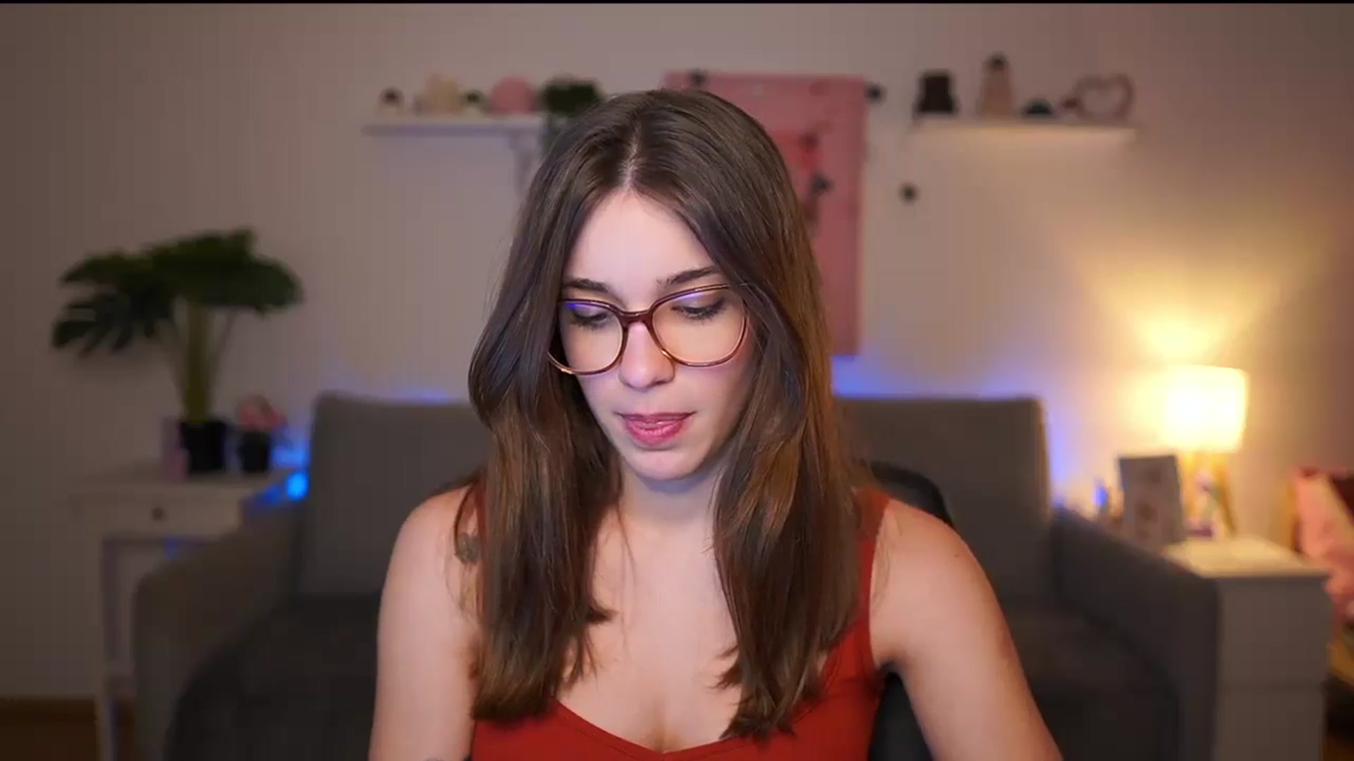 Gallery image thumbnail from Kissiecat's myfreecams stream on, 02/10/2026, 18:27 image 6 of 20