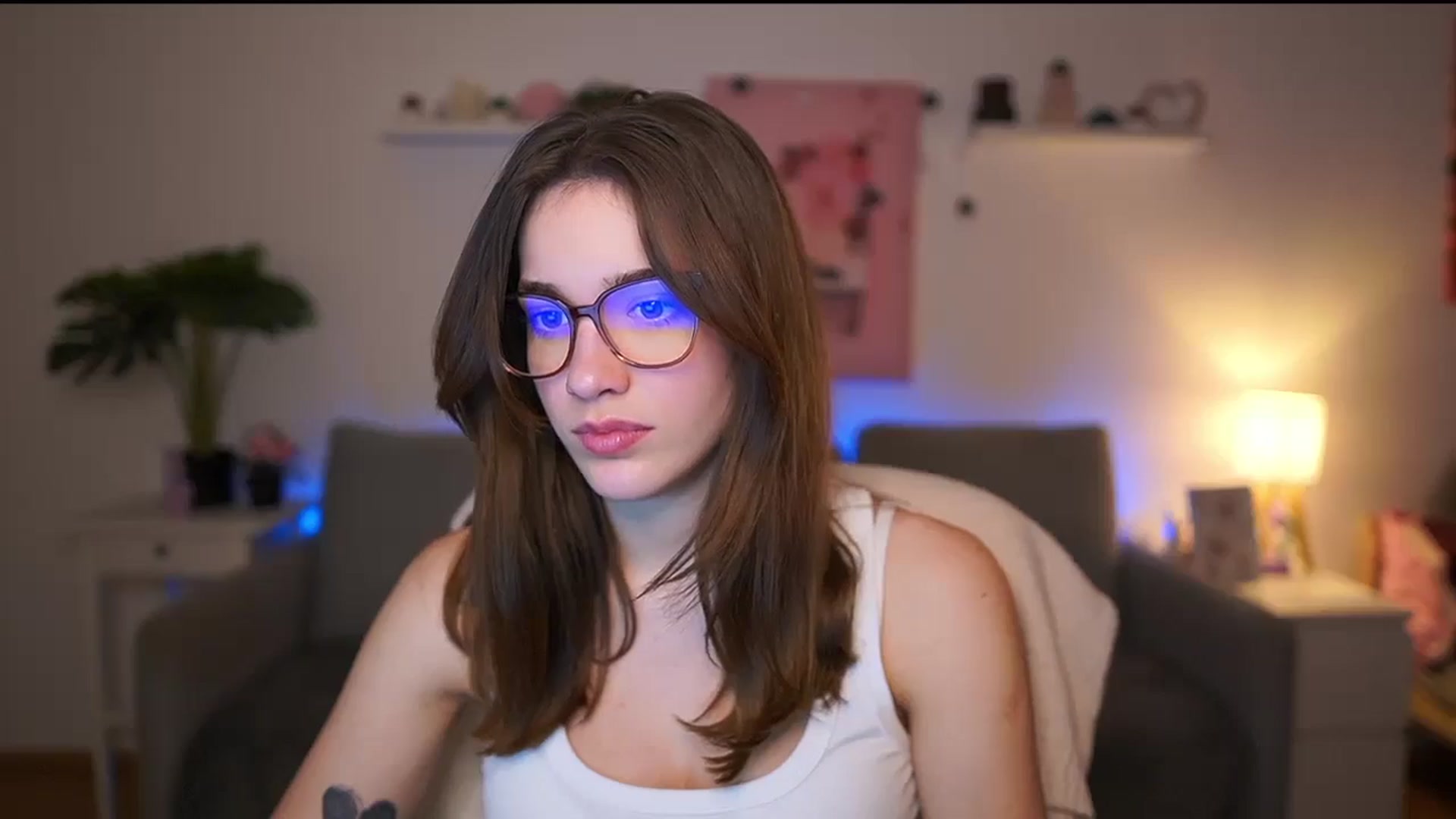 Gallery image thumbnail from Kissiecat's myfreecams stream on, 02/11/2026, 16:44 image 19 of 20