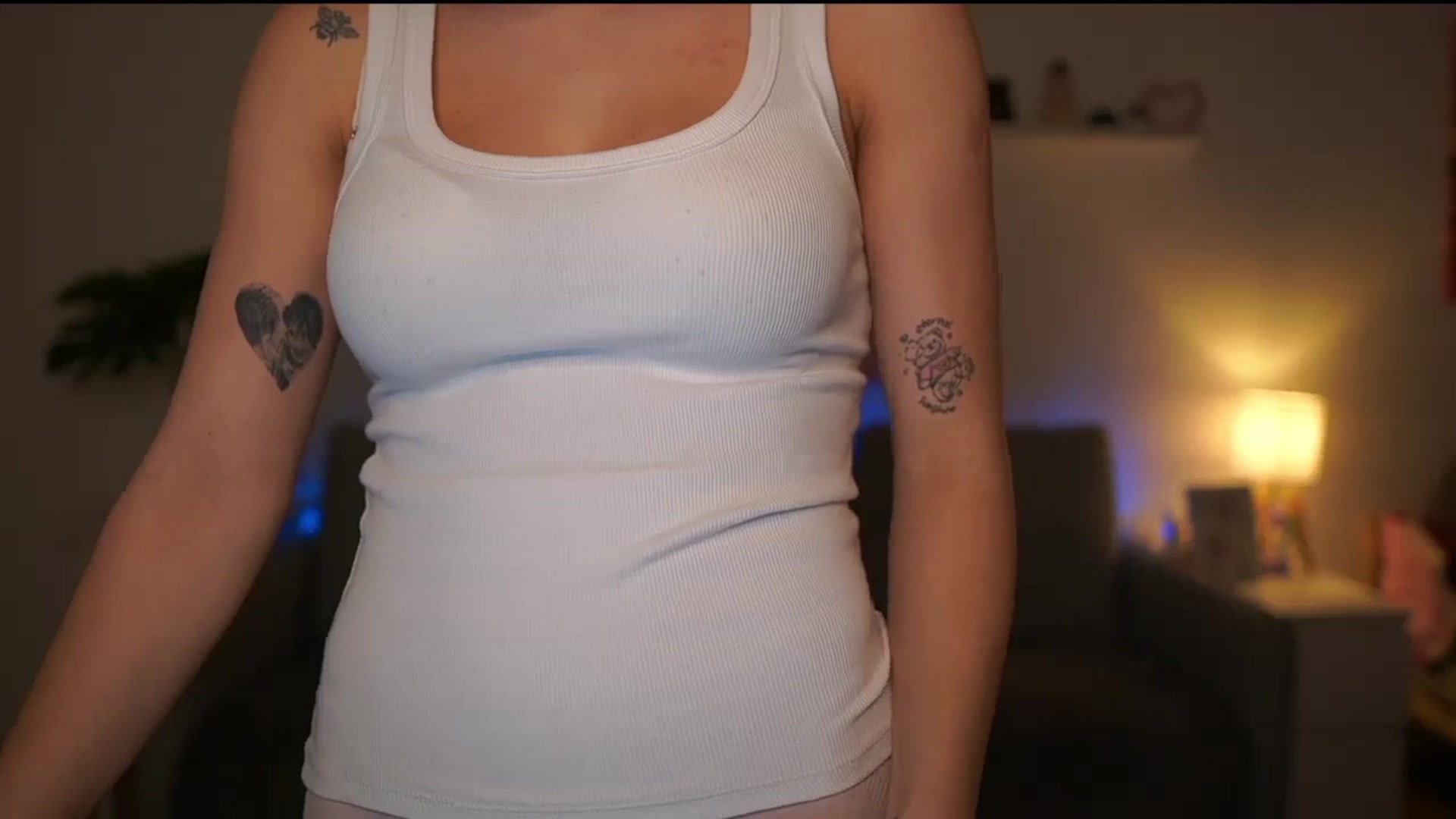Gallery image thumbnail from Kissiecat's myfreecams stream on, 02/11/2026, 16:44 image 9 of 20