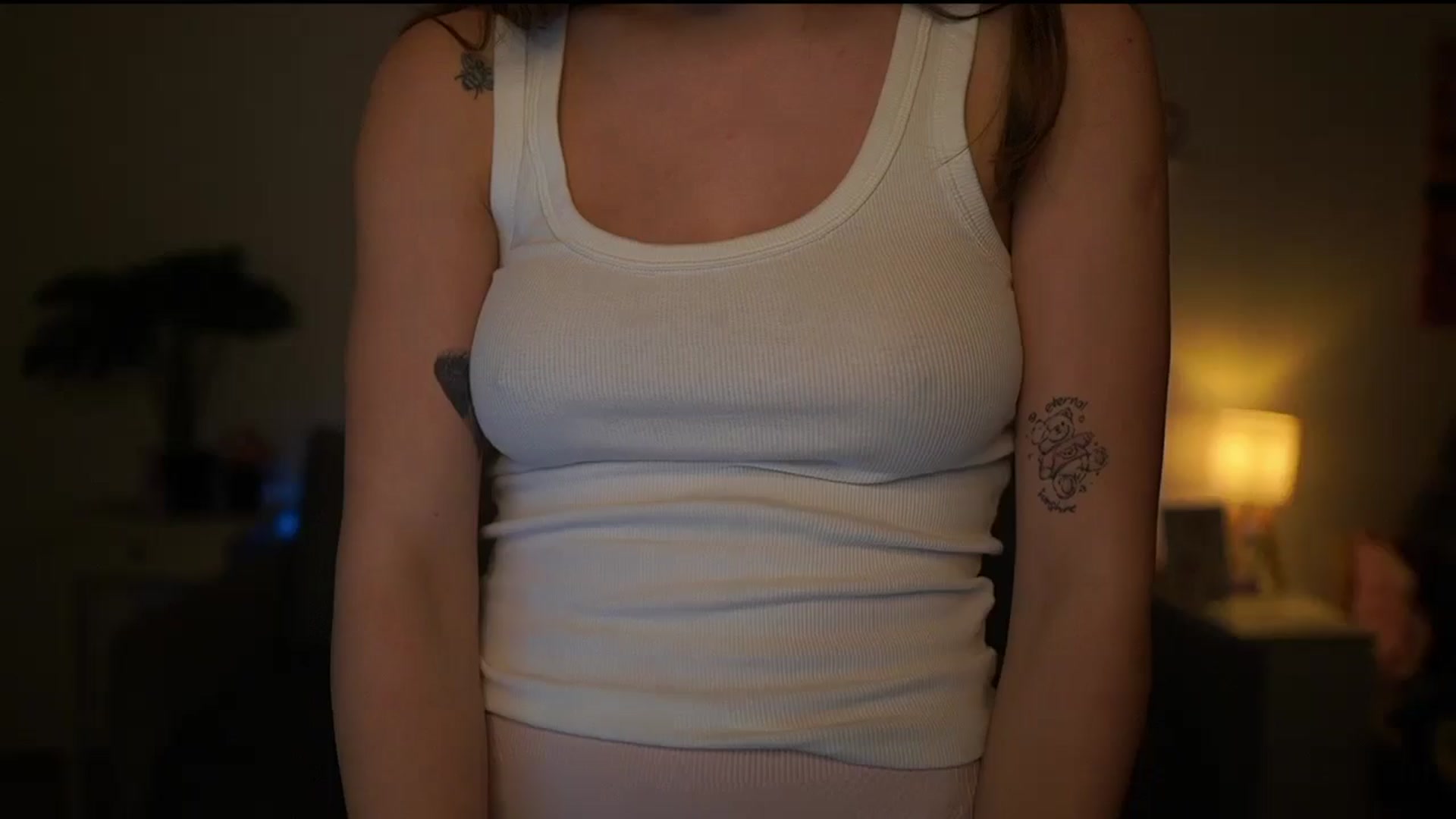 Gallery image thumbnail from Kissiecat's myfreecams stream on, 02/11/2026, 18:59 image 20 of 20