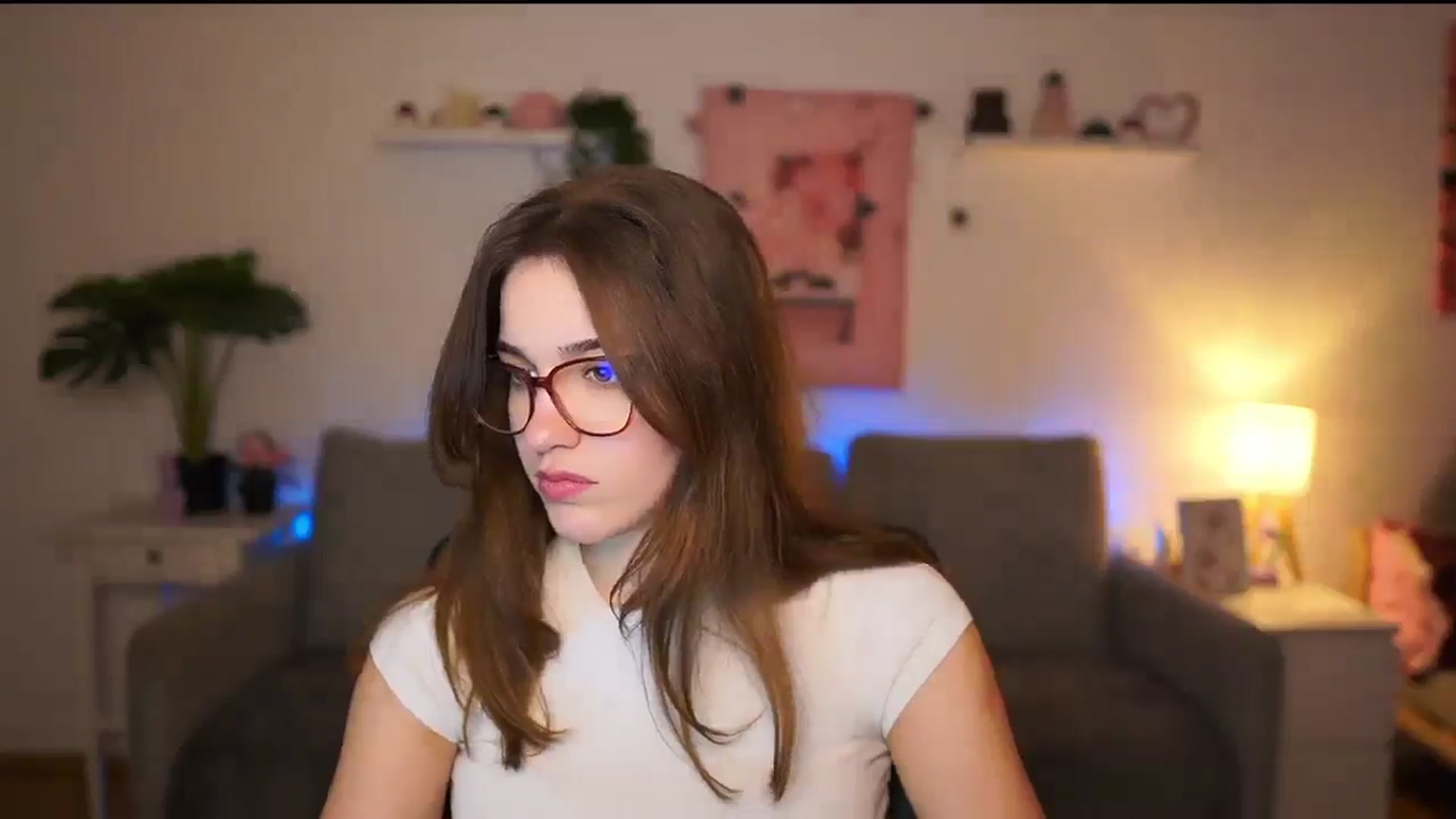 Gallery image thumbnail from Kissiecat's myfreecams stream on, 02/12/2026, 15:06 image 10 of 20