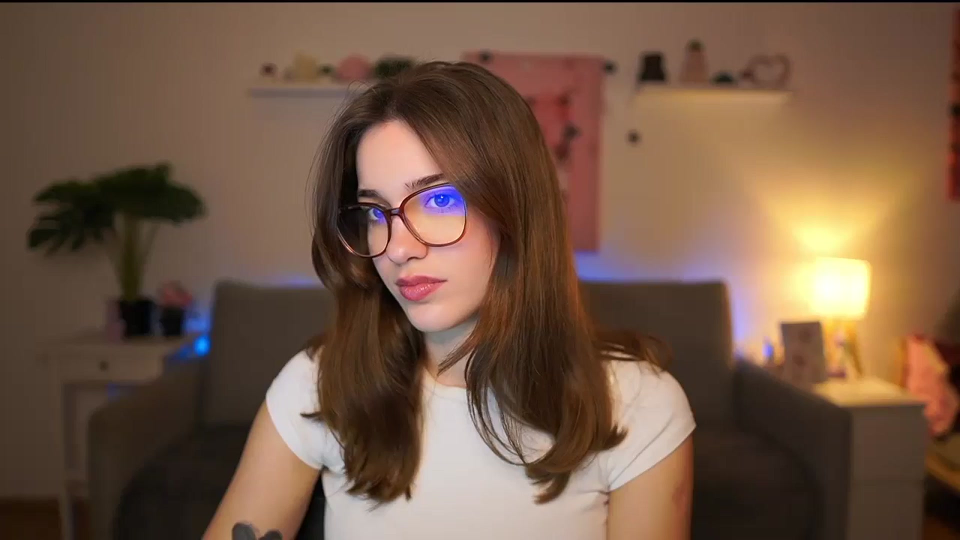 Gallery image thumbnail from Kissiecat's myfreecams stream on, 02/12/2026, 18:31 image 2 of 20