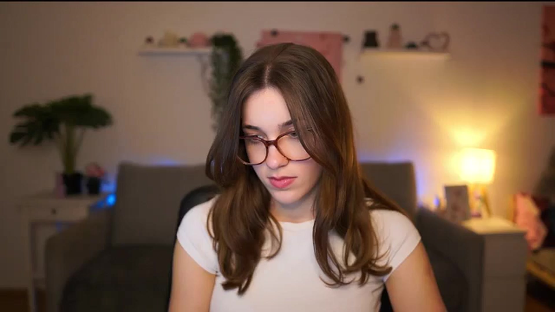 Gallery image thumbnail from Kissiecat's myfreecams stream on, 02/12/2026, 18:31 image 12 of 20