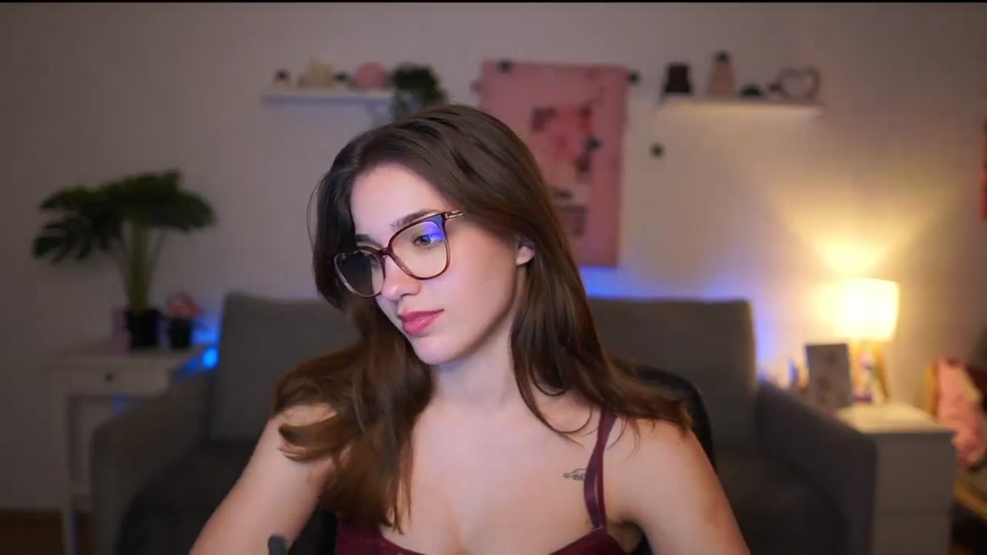 Gallery image thumbnail from Kissiecat's myfreecams stream on, 02/13/2026, 21:25 image 9 of 20