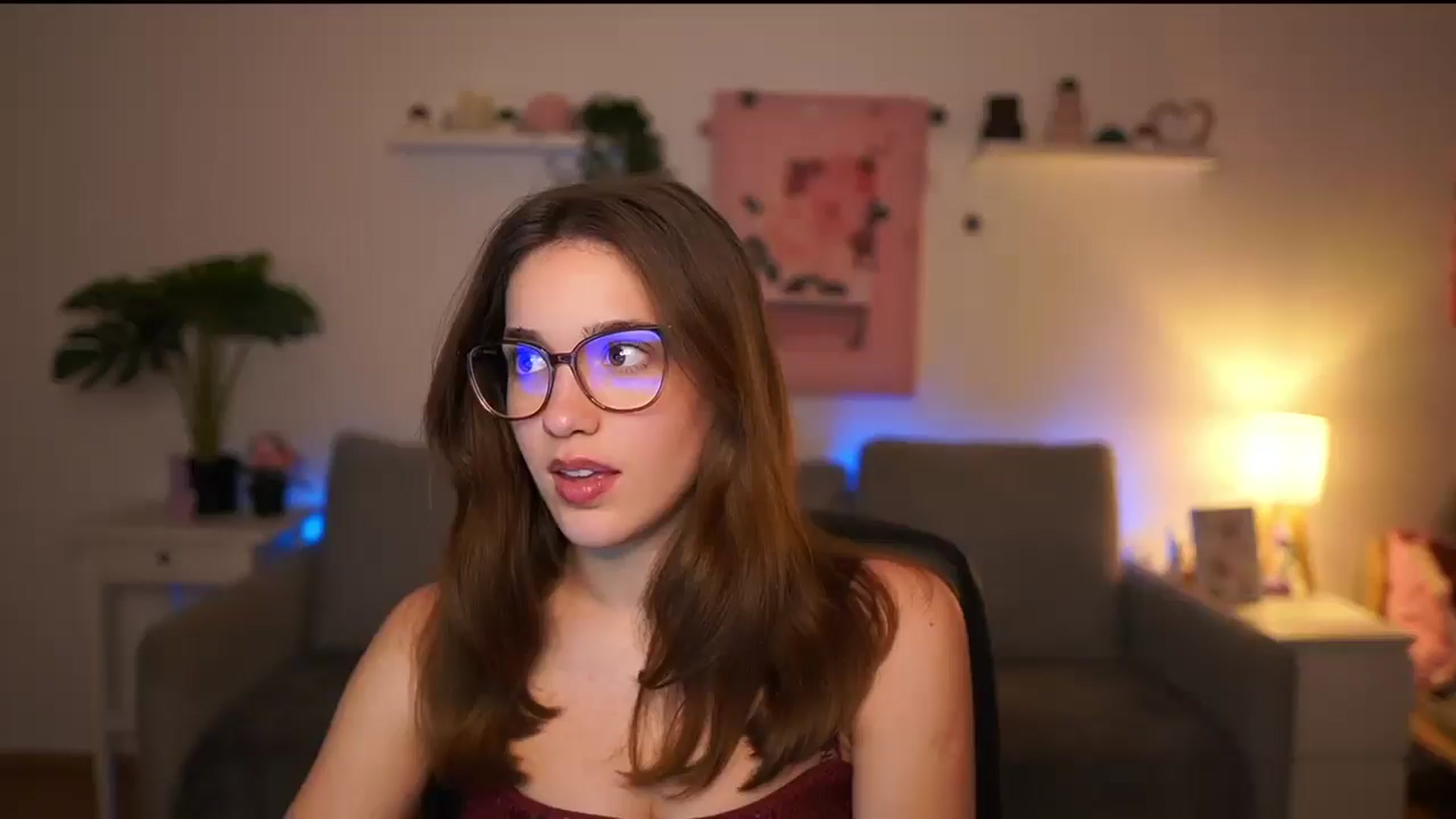 Gallery image thumbnail from Kissiecat's myfreecams stream on, 02/13/2026, 21:25 image 1 of 20