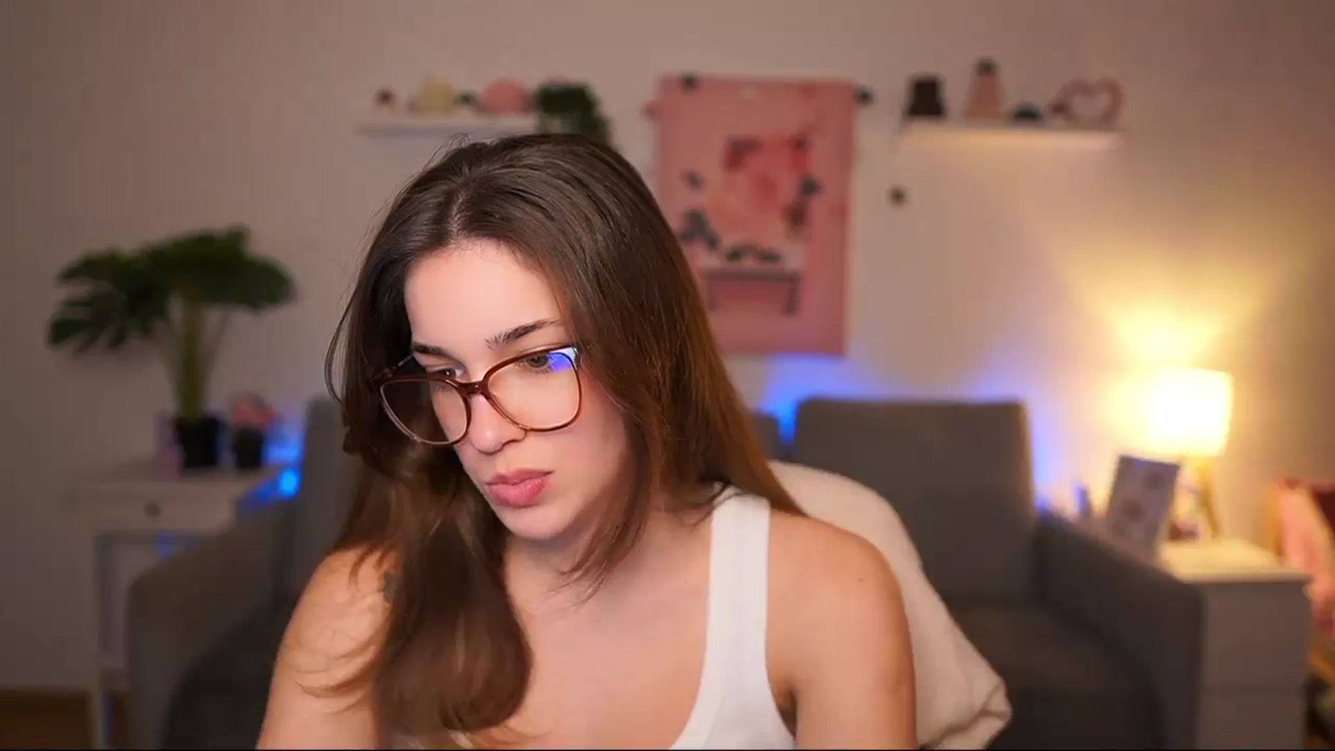 Gallery image thumbnail from Kissiecat's myfreecams stream on, 02/18/2026, 15:25 image 2 of 20