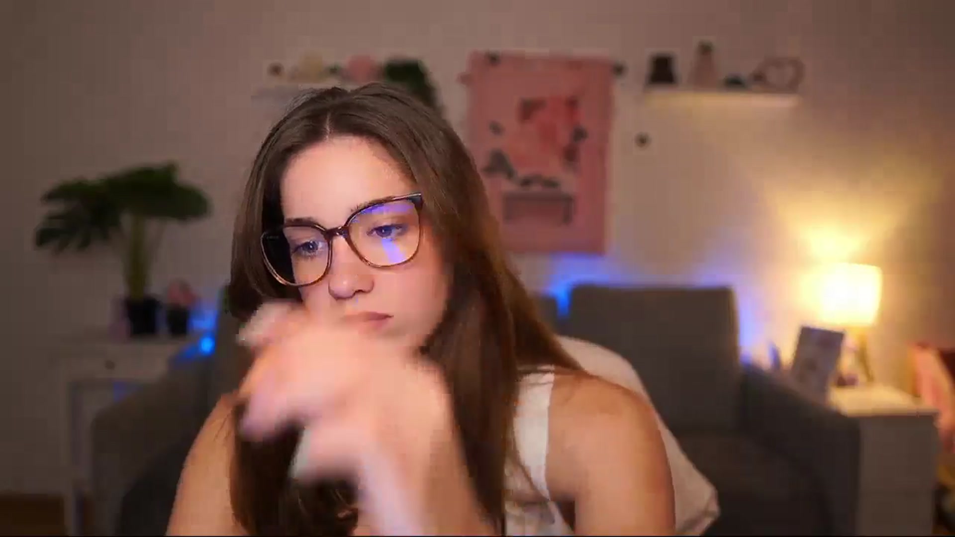 Gallery image thumbnail from Kissiecat's myfreecams stream on, 02/18/2026, 15:25 image 13 of 20
