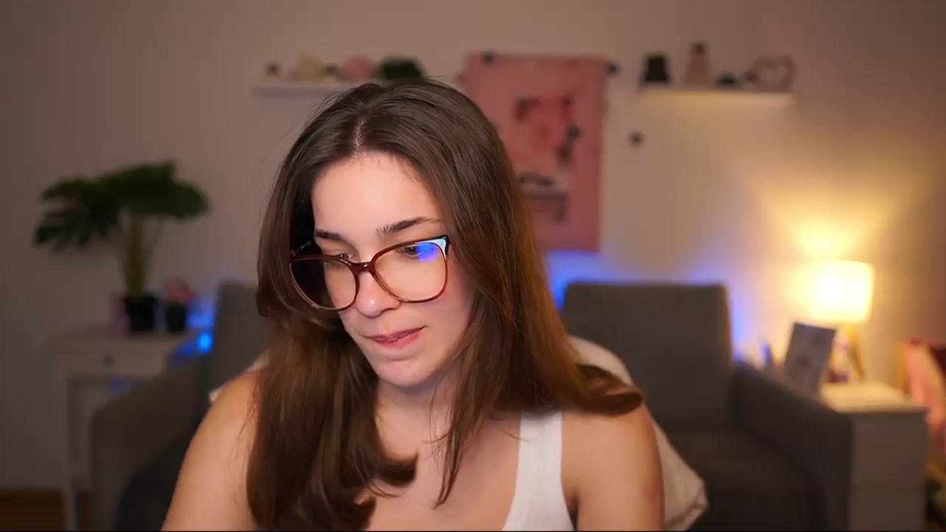 Gallery image thumbnail from Kissiecat's myfreecams stream on, 02/18/2026, 15:25 image 12 of 20
