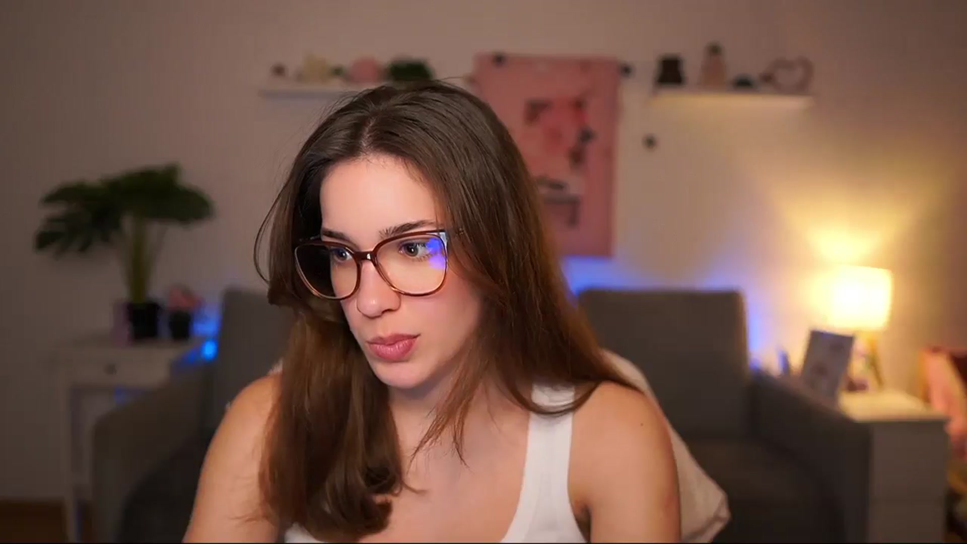 Gallery image thumbnail from Kissiecat's myfreecams stream on, 02/18/2026, 15:25 image 6 of 20