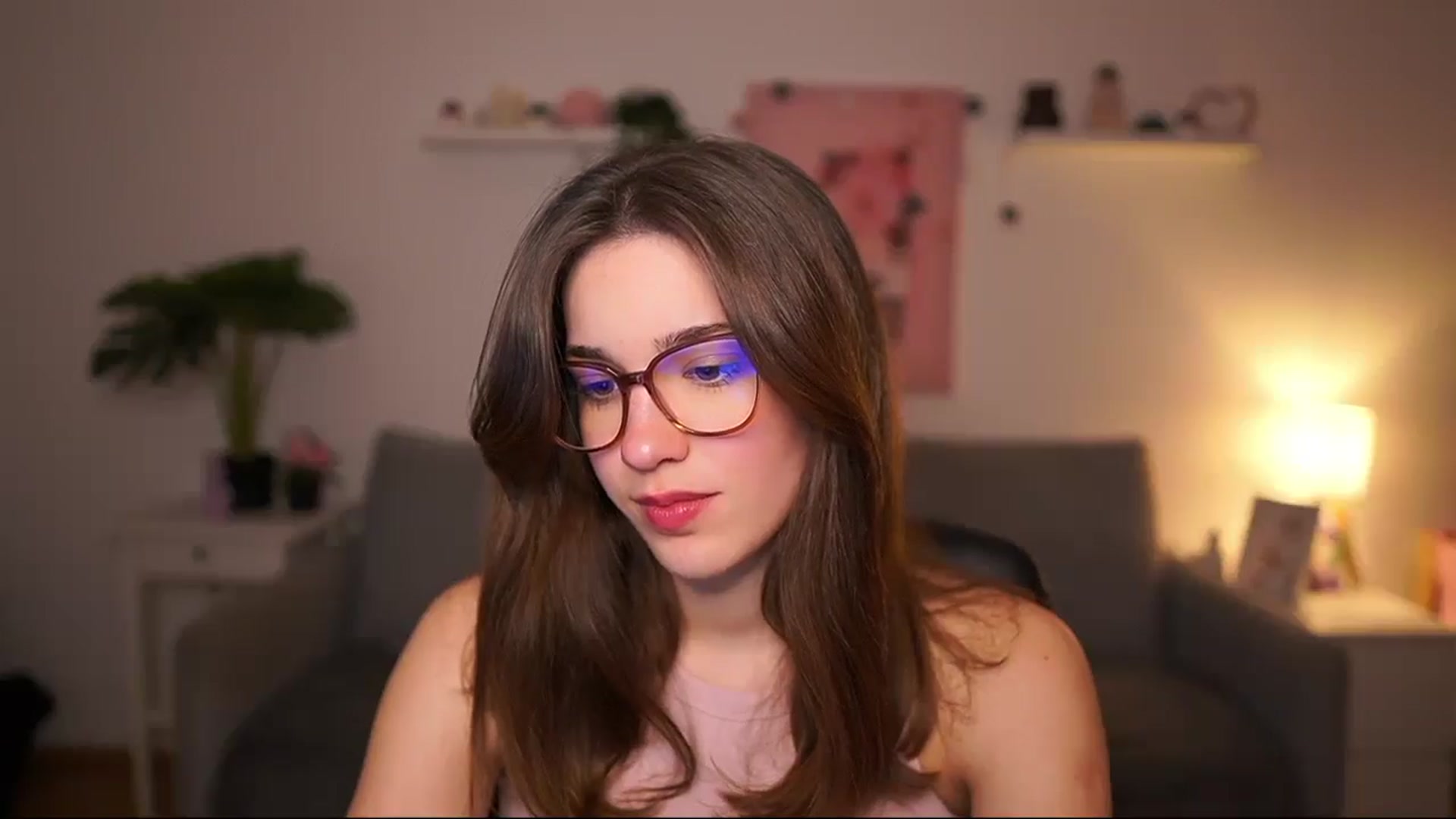 Gallery image thumbnail from Kissiecat's myfreecams stream on, 02/20/2026, 20:01 image 16 of 20
