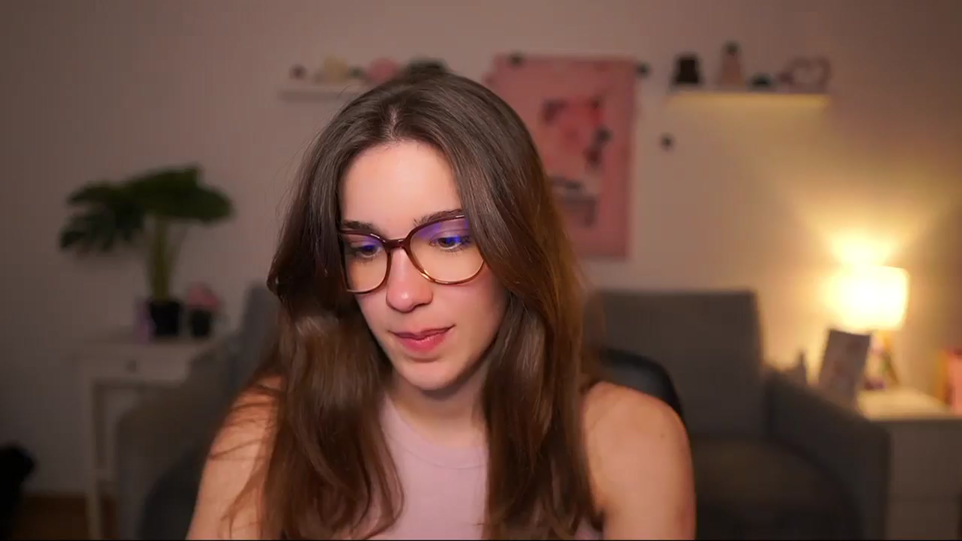 Gallery image thumbnail from Kissiecat's myfreecams stream on, 02/20/2026, 20:01 image 1 of 20