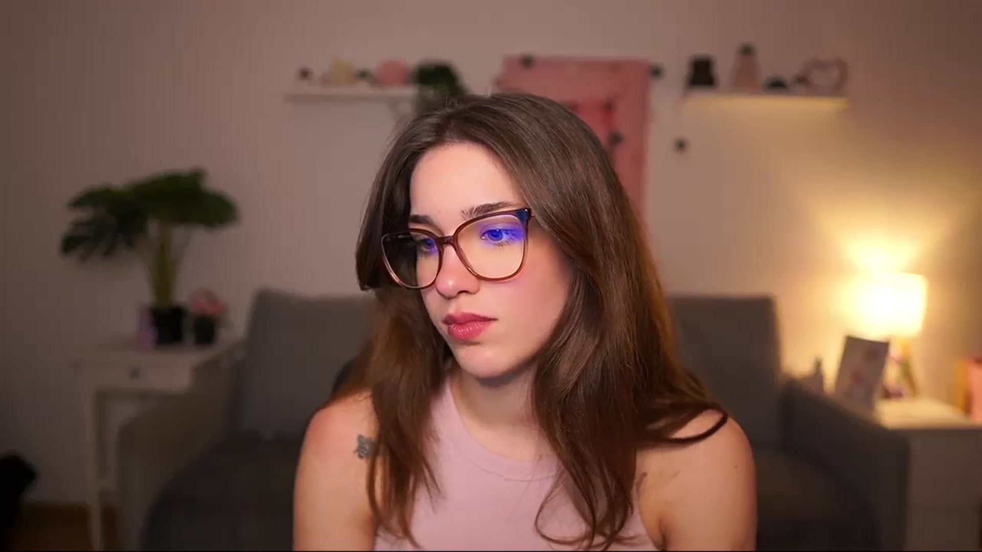 Gallery image thumbnail from Kissiecat's myfreecams stream on, 02/20/2026, 21:04 image 2 of 20