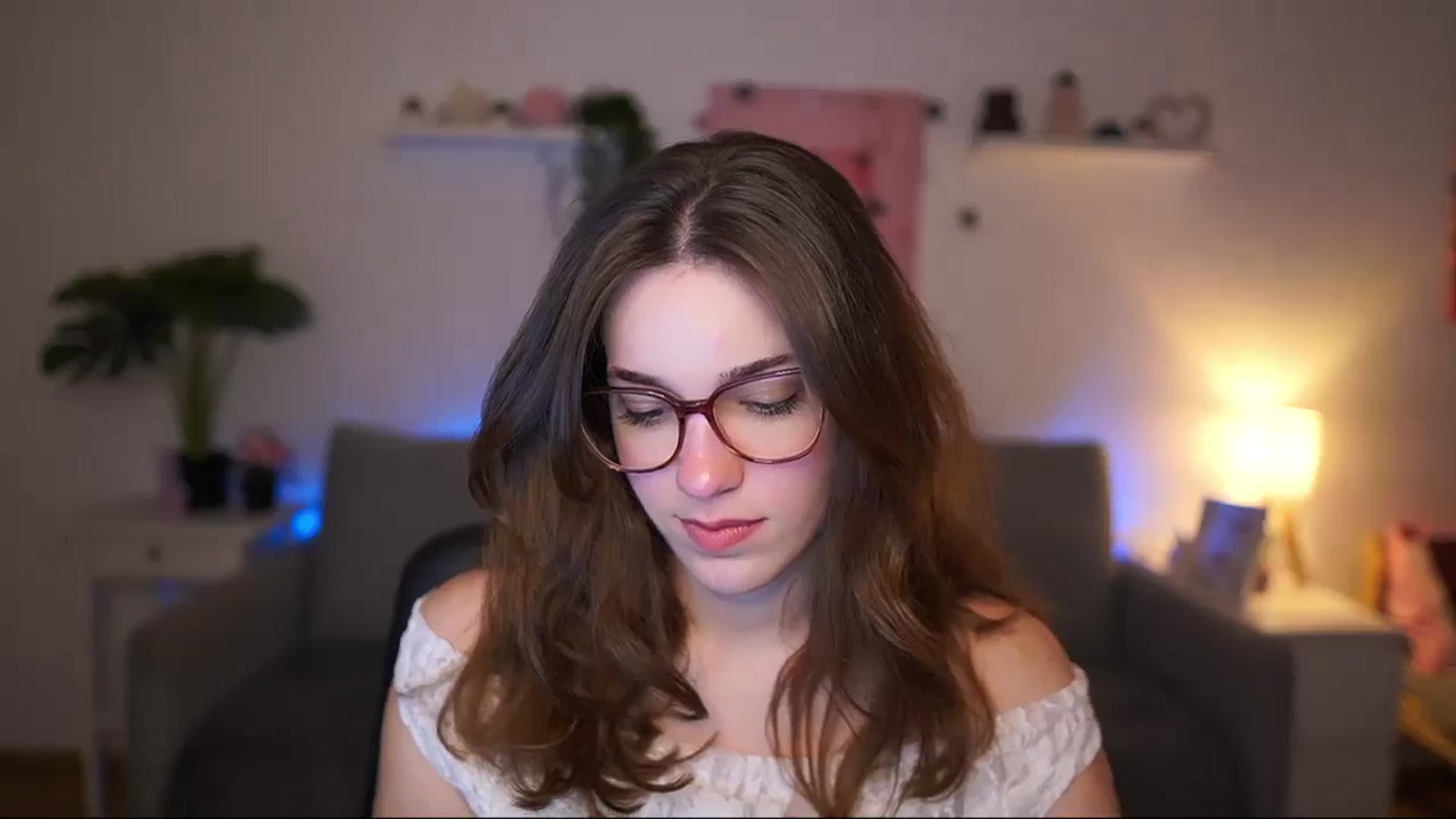Gallery image thumbnail from Kissiecat's myfreecams stream on, 02/24/2026, 14:46 image 15 of 20