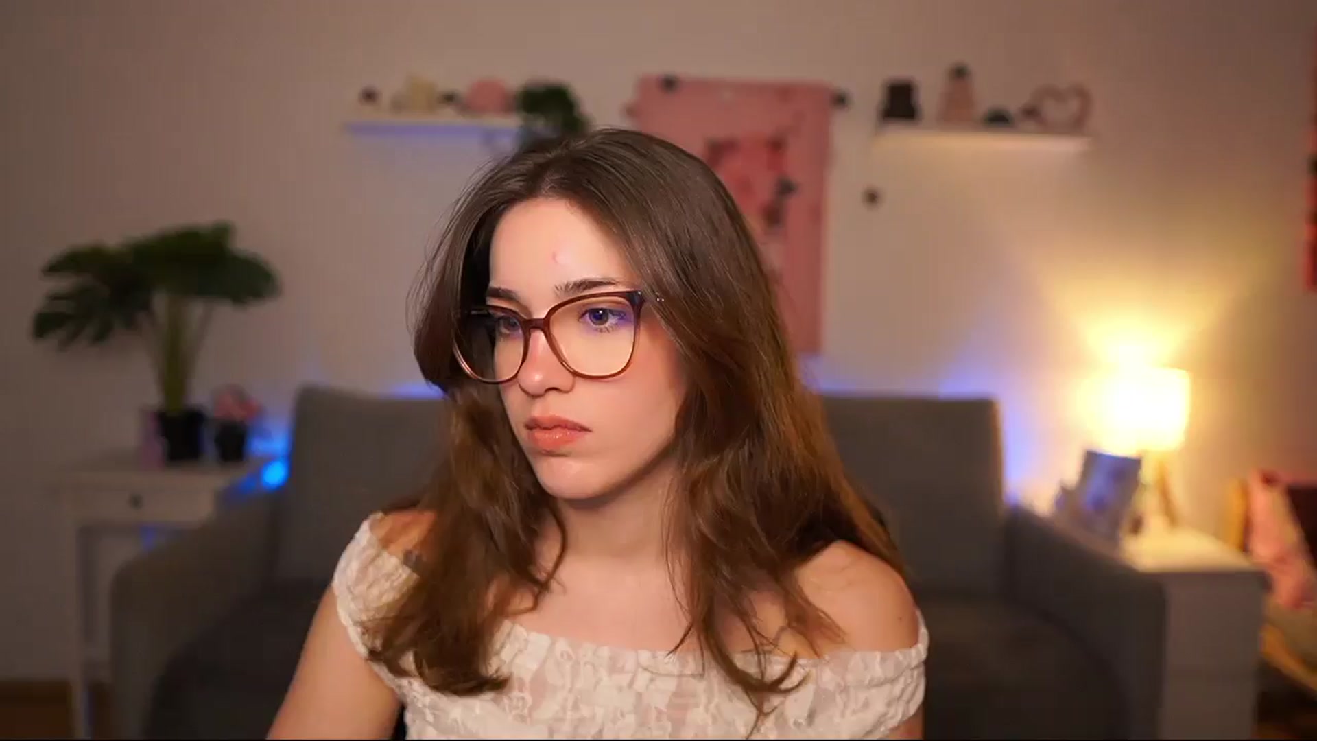 Gallery image thumbnail from Kissiecat's myfreecams stream on, 02/24/2026, 17:41 image 17 of 20