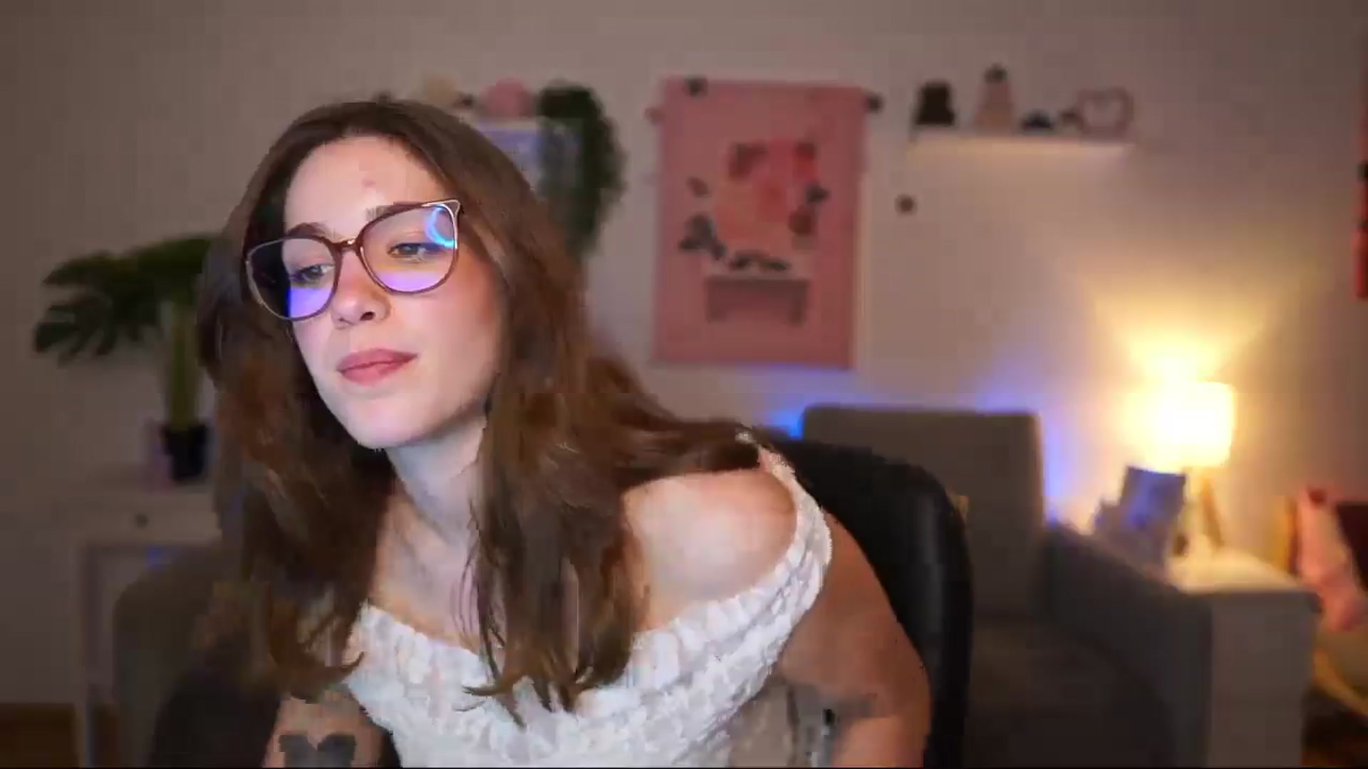 Gallery image thumbnail from Kissiecat's myfreecams stream on, 02/24/2026, 17:41 image 4 of 20