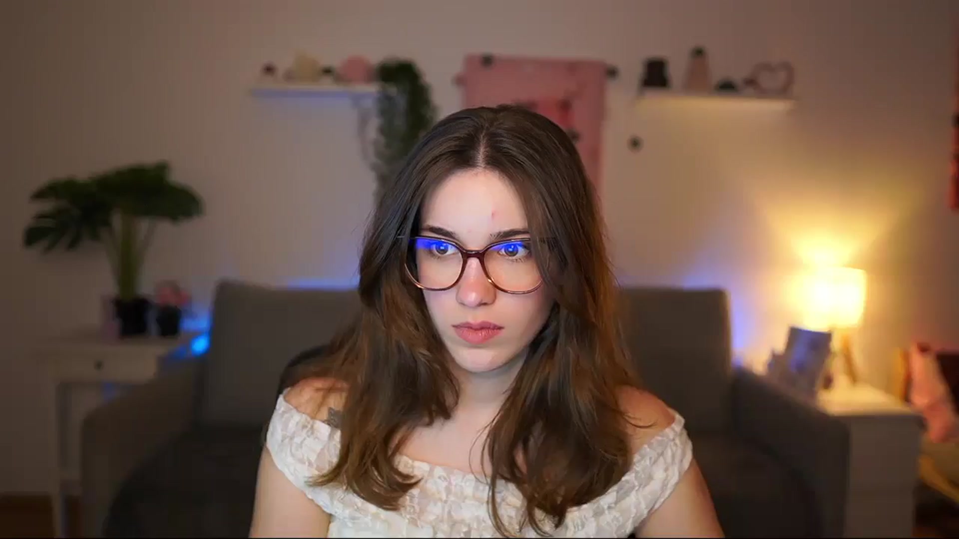 Gallery image thumbnail from Kissiecat's myfreecams stream on, 02/24/2026, 17:41 image 3 of 20
