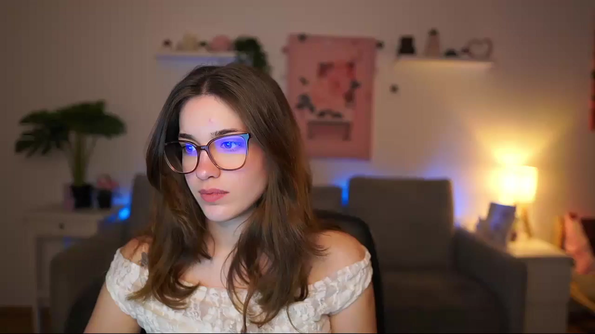 Gallery image thumbnail from Kissiecat's myfreecams stream on, 02/24/2026, 17:41 image 1 of 20