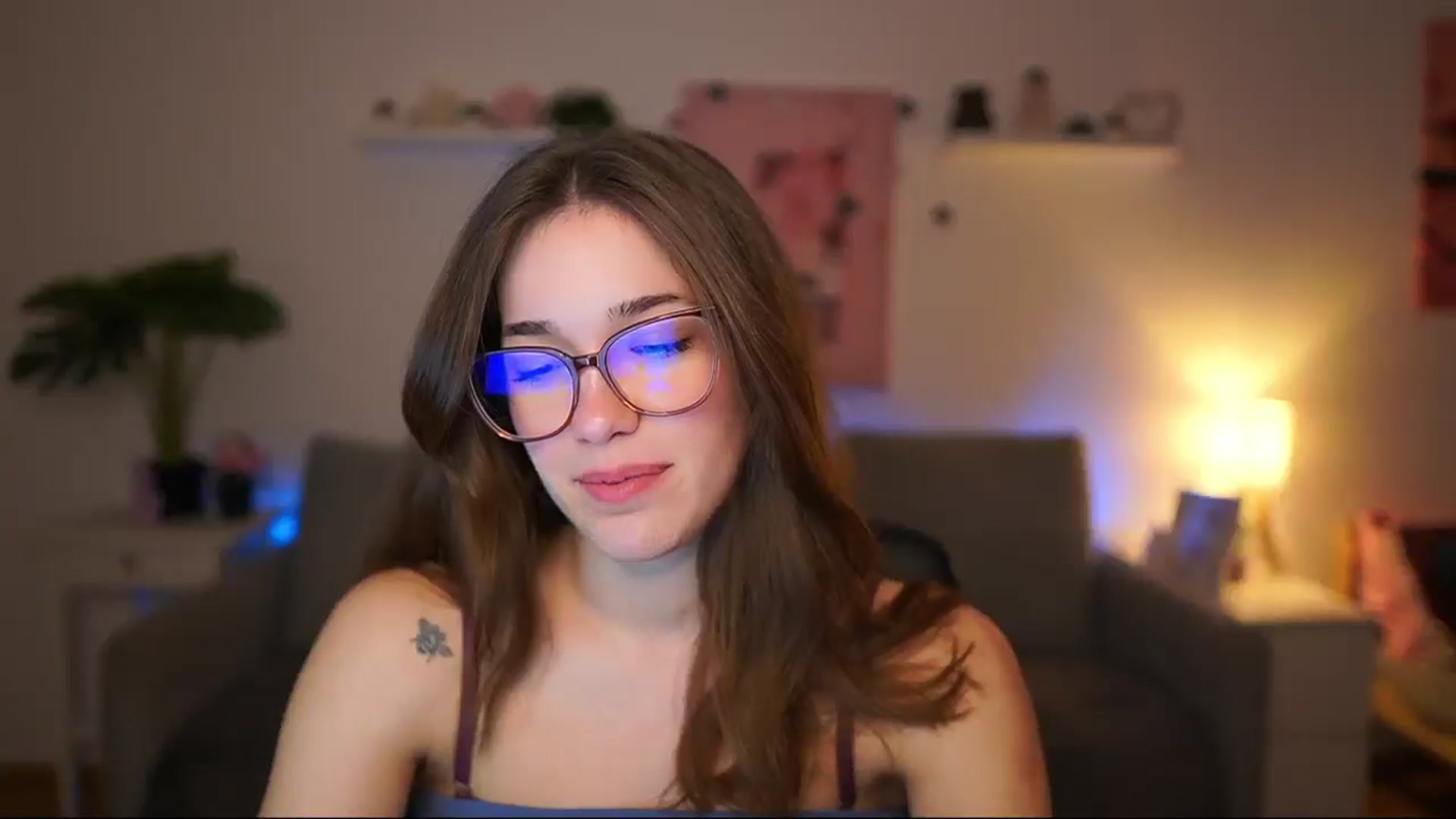 Gallery image thumbnail from Kissiecat's myfreecams stream on, 02/25/2026, 16:43 image 10 of 20