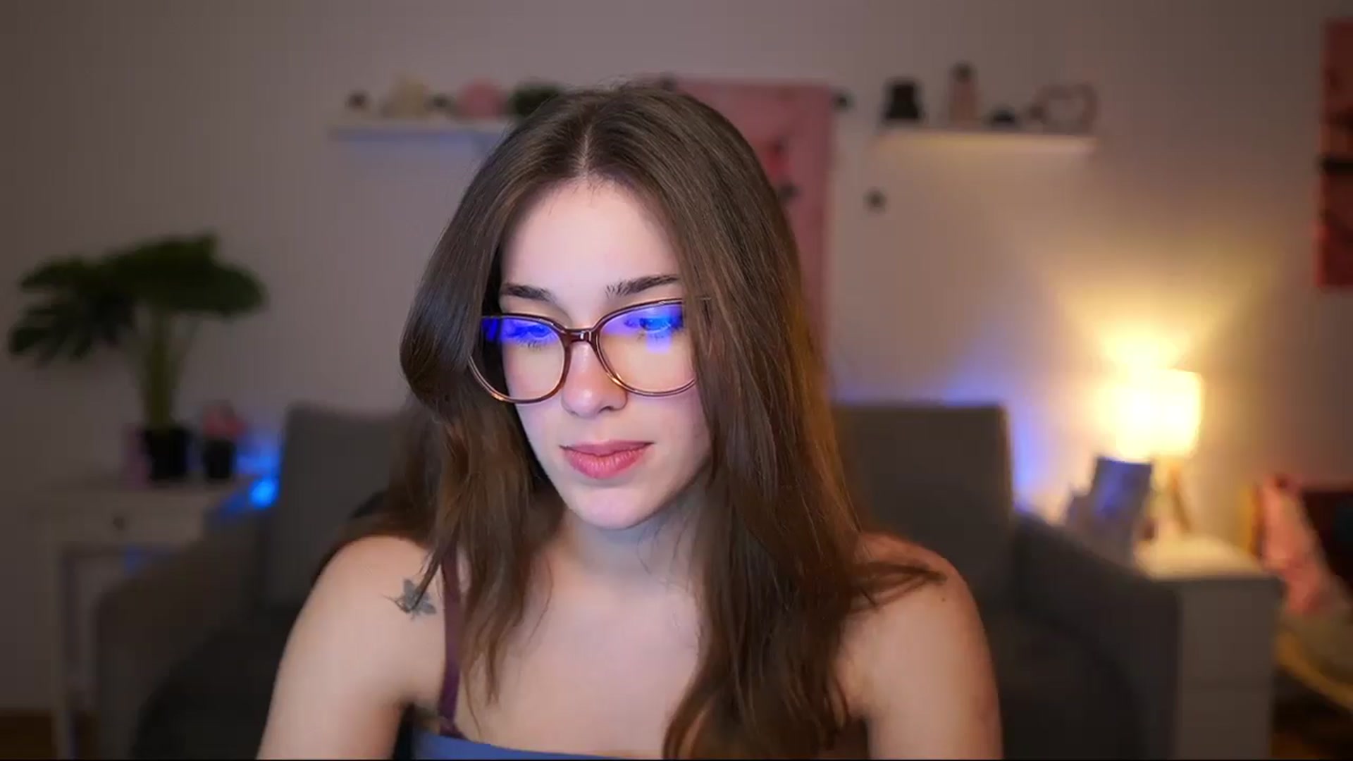Gallery image thumbnail from Kissiecat's myfreecams stream on, 02/25/2026, 16:43 image 15 of 20