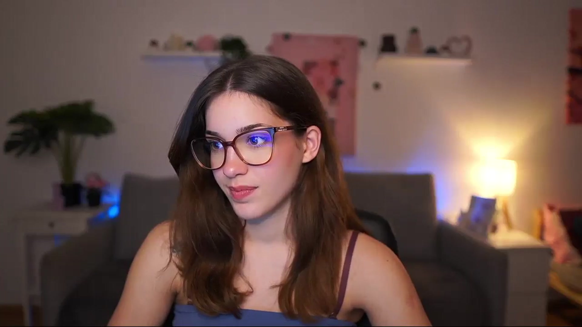 Gallery image thumbnail from Kissiecat's myfreecams stream on, 02/25/2026, 16:43 image 4 of 20