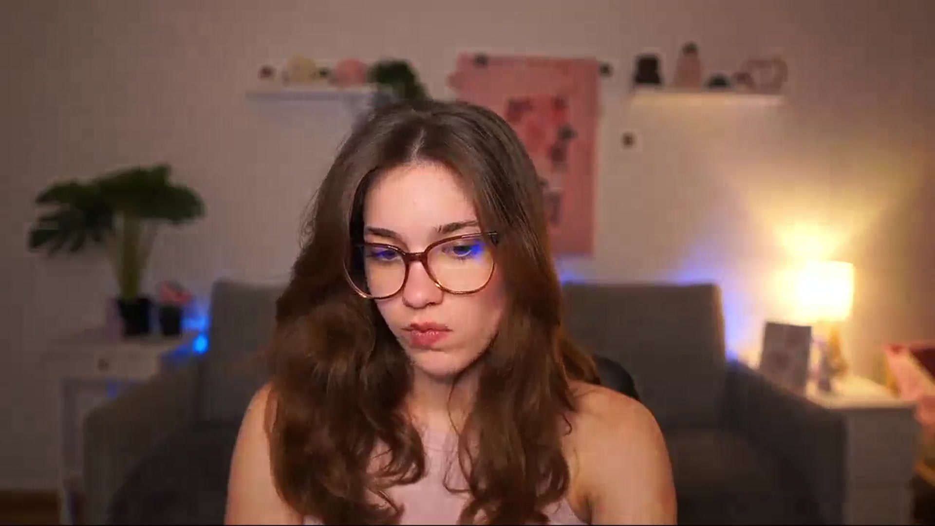 Gallery image thumbnail from Kissiecat's myfreecams stream on, 03/11/2026, 14:58 image 20 of 20