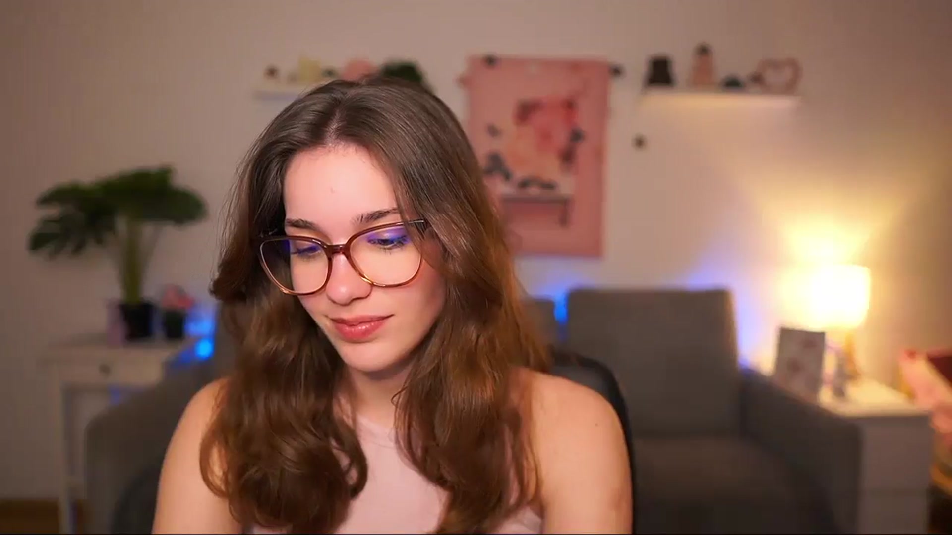 Gallery image thumbnail from Kissiecat's myfreecams stream on, 03/11/2026, 17:03 image 7 of 20