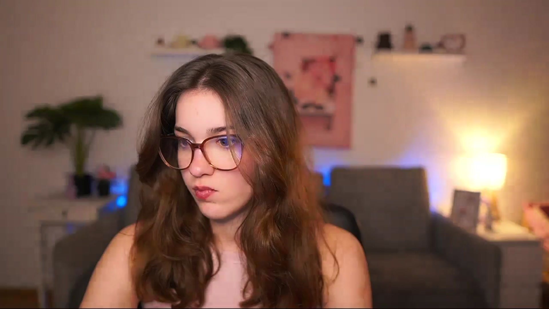 Gallery image thumbnail from Kissiecat's myfreecams stream on, 03/11/2026, 17:03 image 11 of 20