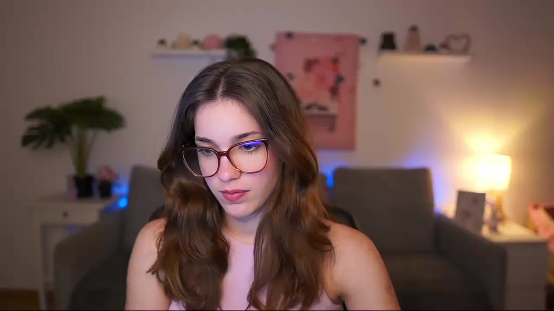 Gallery image thumbnail from Kissiecat's myfreecams stream on, 03/11/2026, 17:03 image 20 of 20