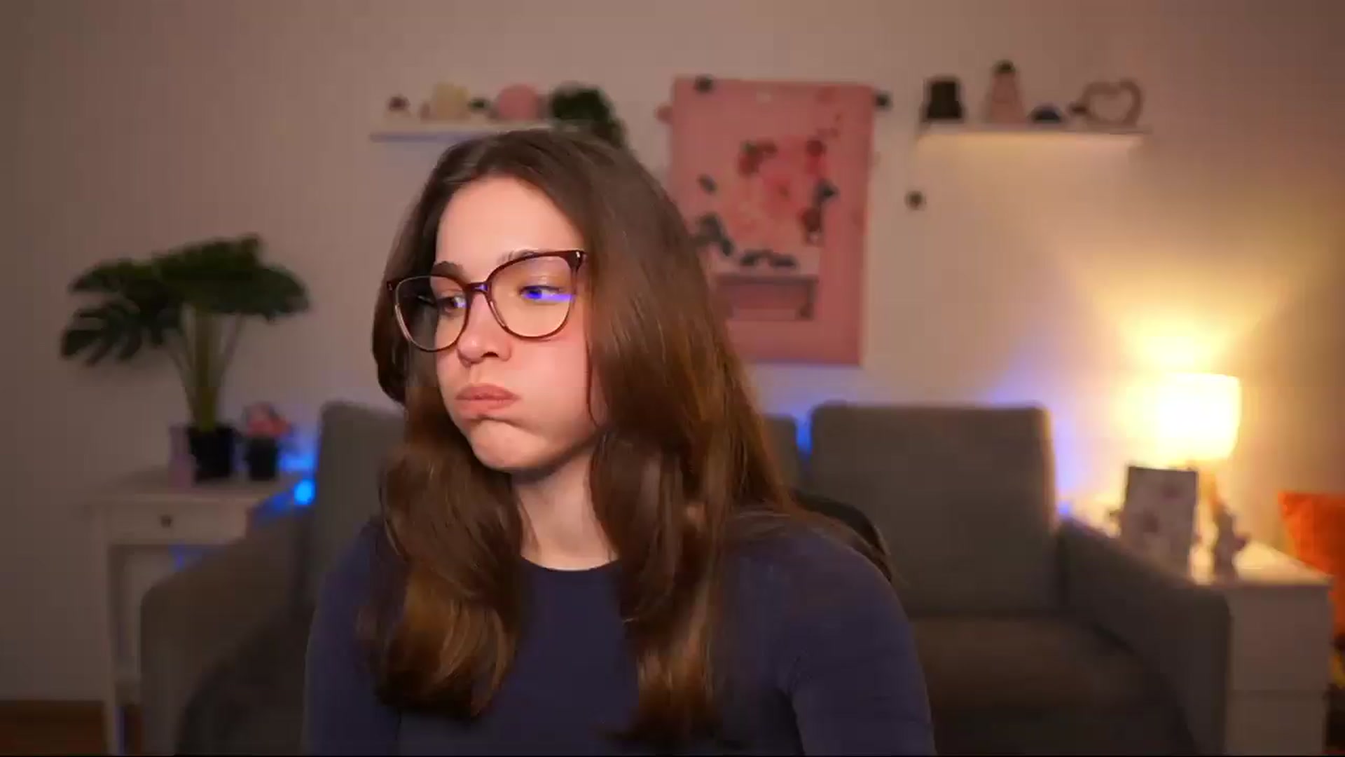 Gallery image thumbnail from Kissiecat's myfreecams stream on, 03/23/2026, 18:21 image 14 of 20