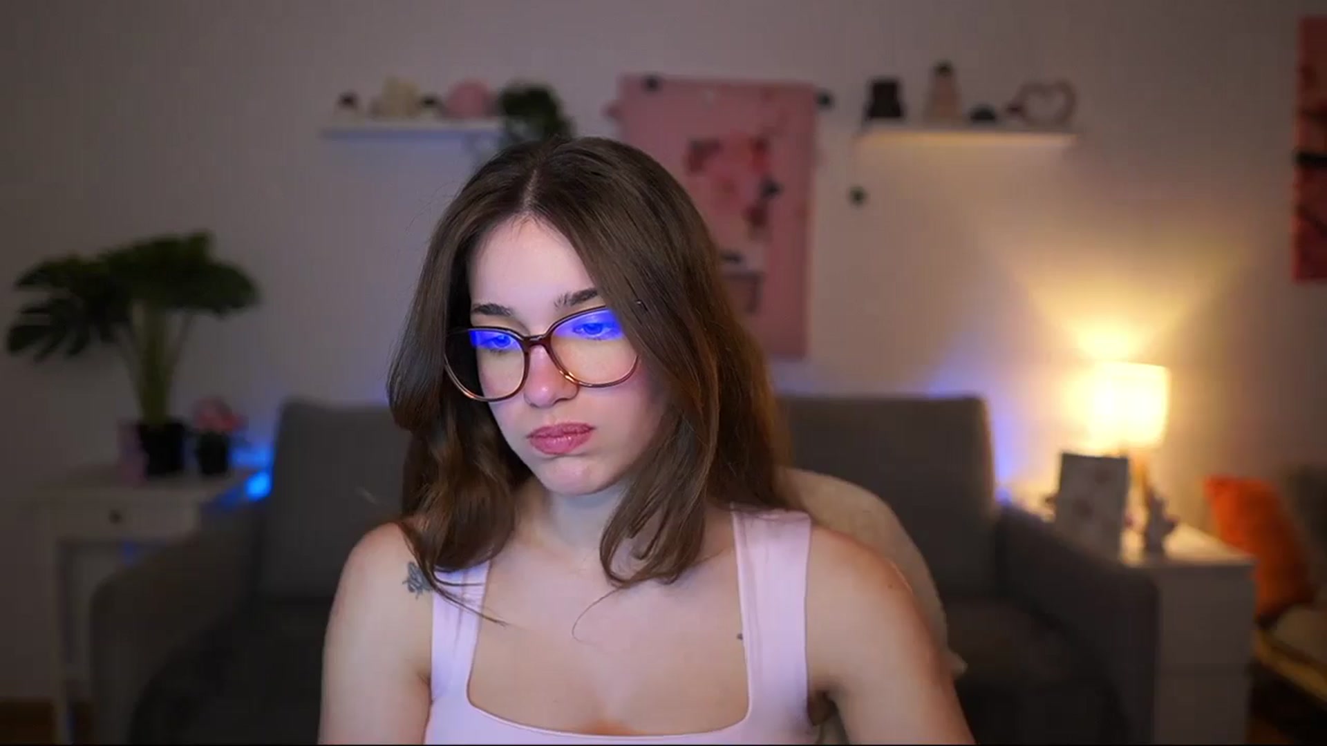 Gallery image thumbnail from Kissiecat's myfreecams stream on, 03/24/2026, 15:08 image 11 of 20