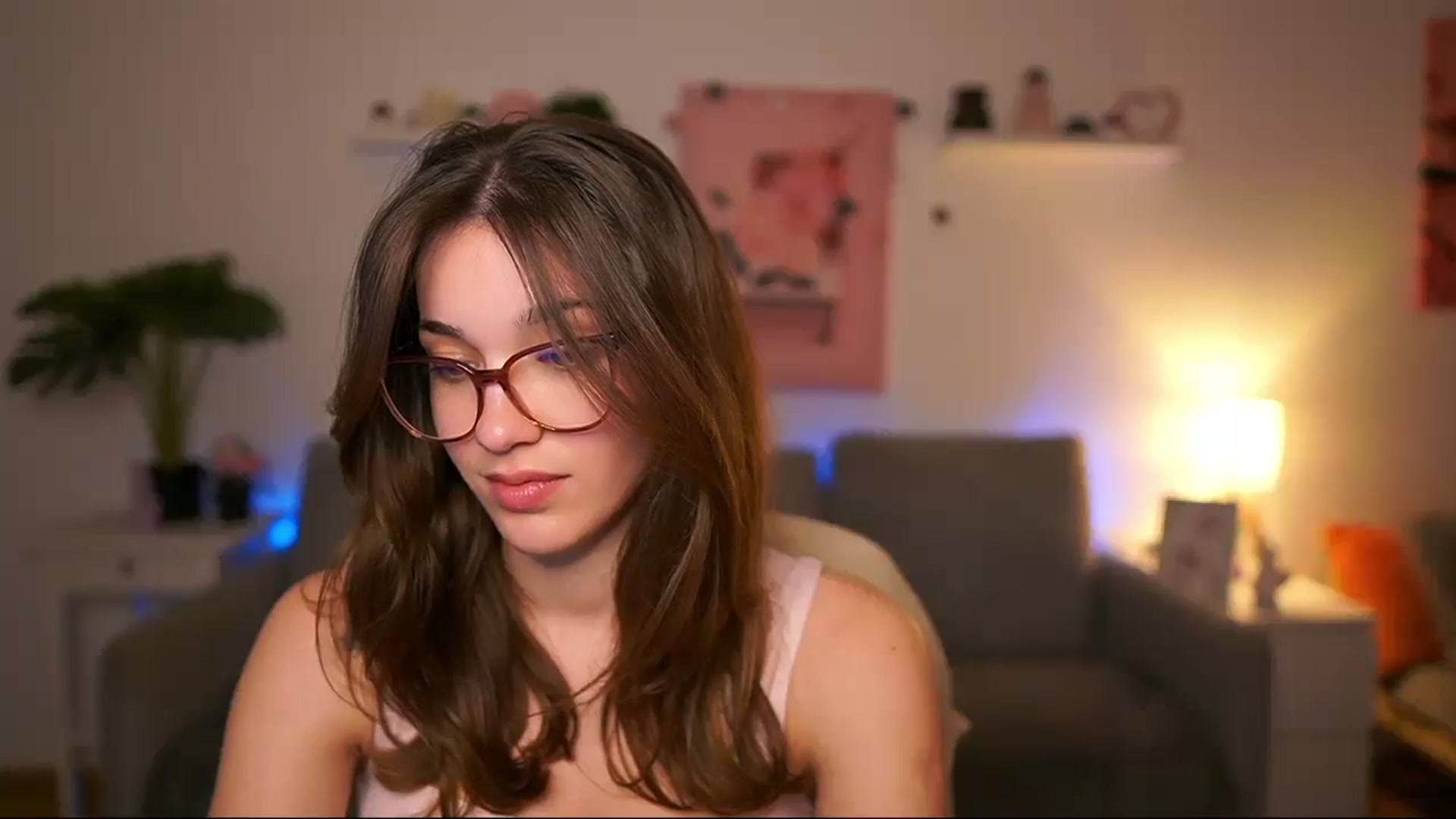 Gallery image thumbnail from Kissiecat's myfreecams stream on, 03/24/2026, 18:52 image 11 of 20