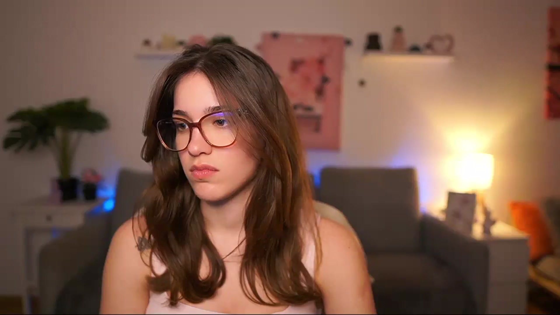 Gallery image thumbnail from Kissiecat's myfreecams stream on, 03/24/2026, 18:52 image 9 of 20
