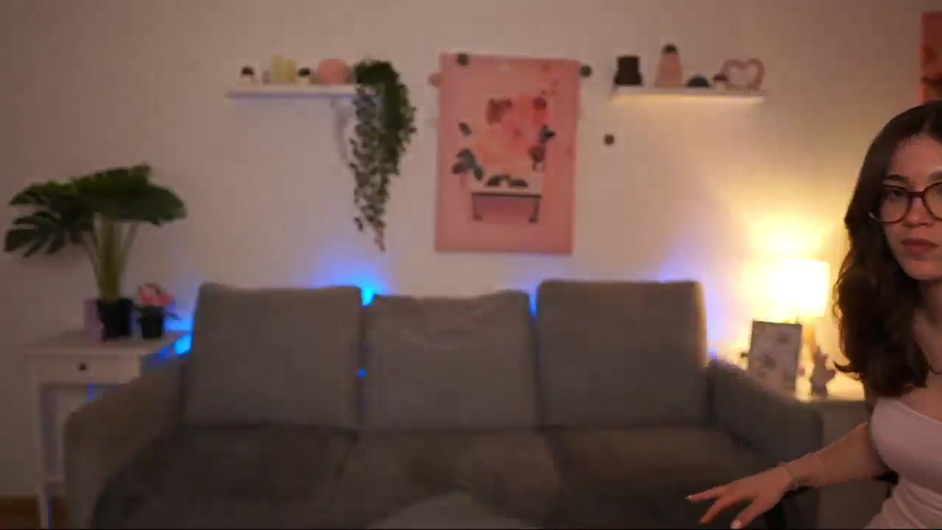 Gallery image thumbnail from Kissiecat's myfreecams stream on, 03/24/2026, 18:52 image 4 of 20