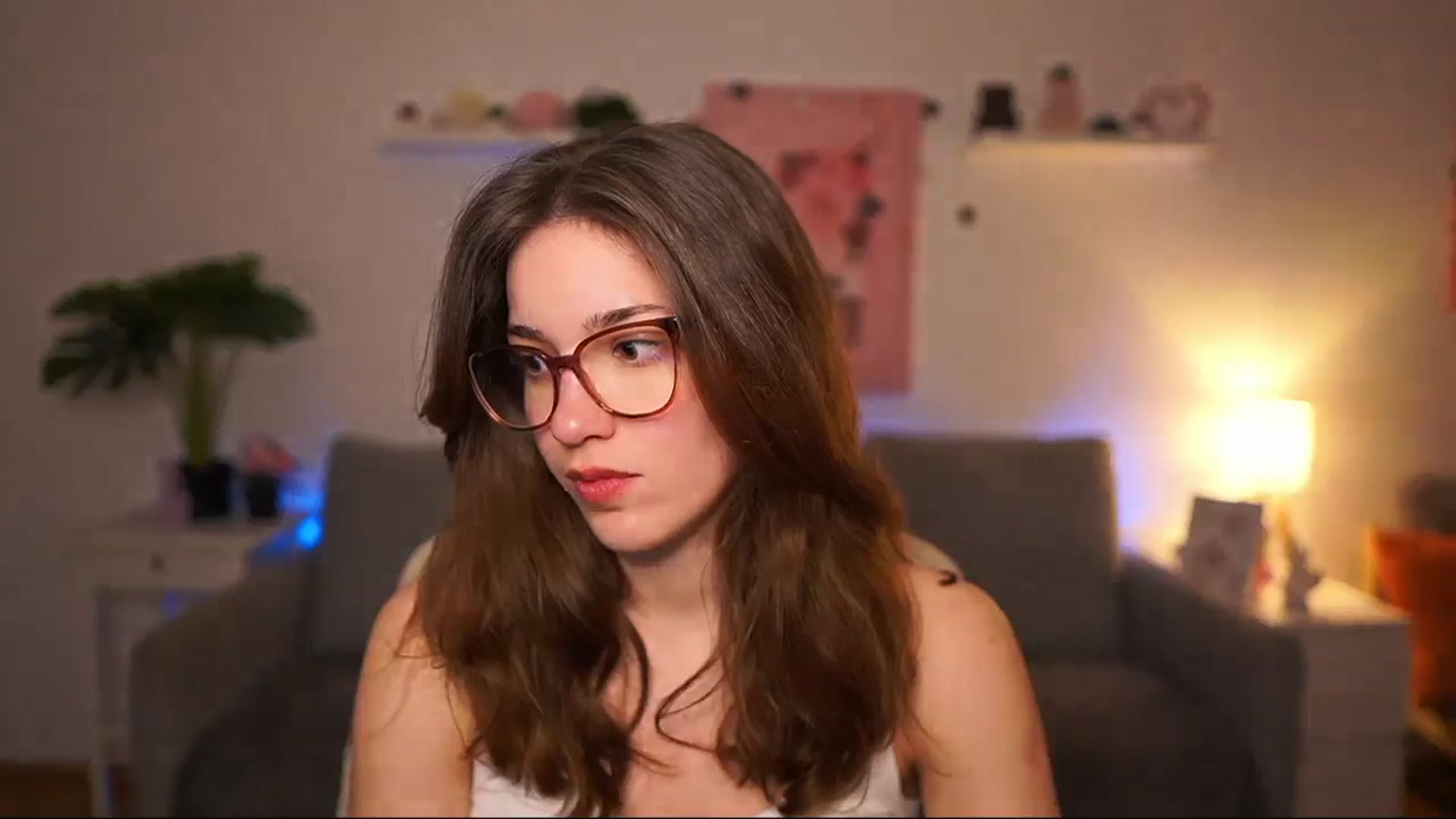 Gallery image thumbnail from Kissiecat's myfreecams stream on, 03/26/2026, 14:58 image 2 of 20