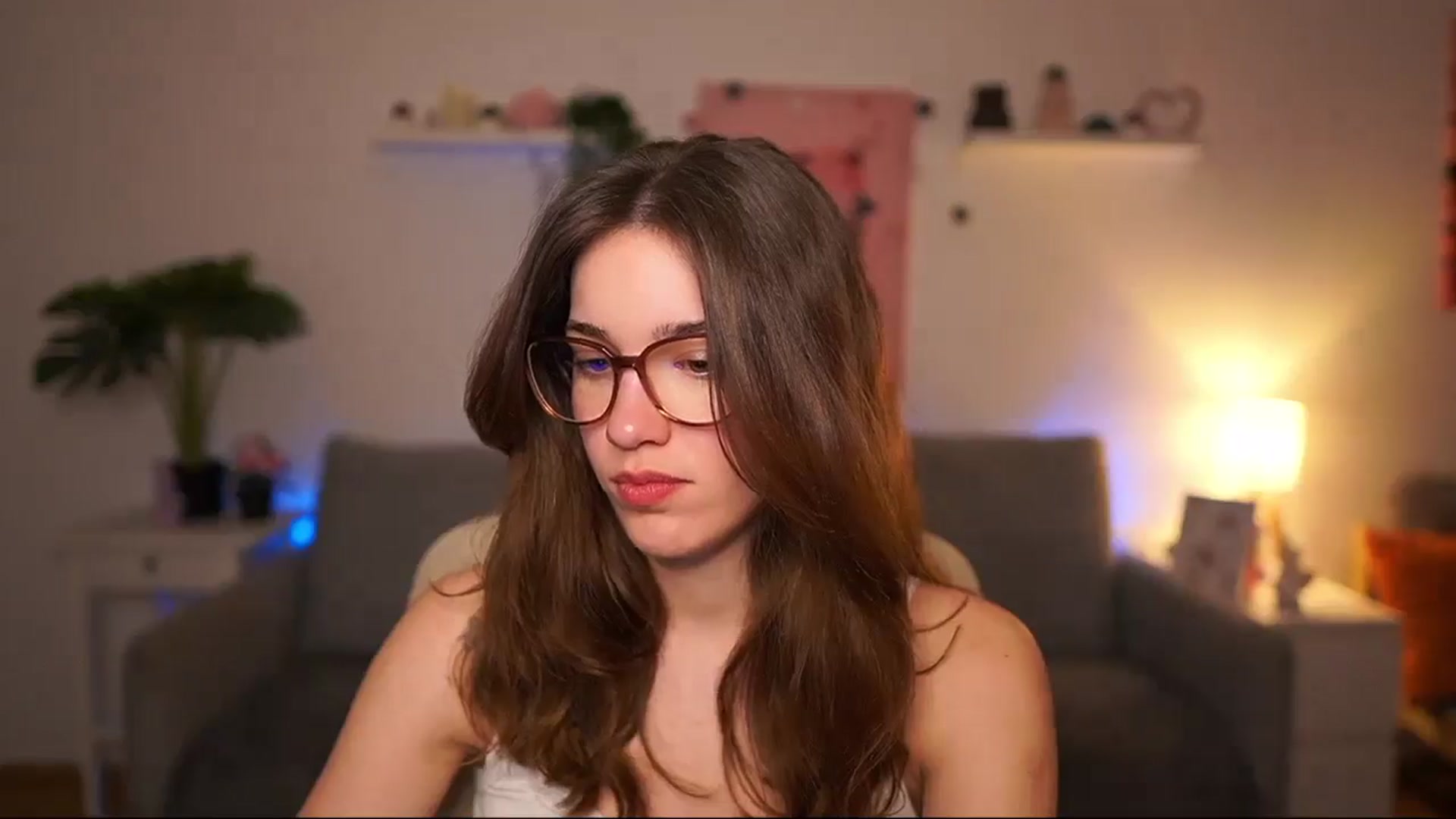 Gallery image thumbnail from Kissiecat's myfreecams stream on, 03/26/2026, 16:13 image 5 of 20