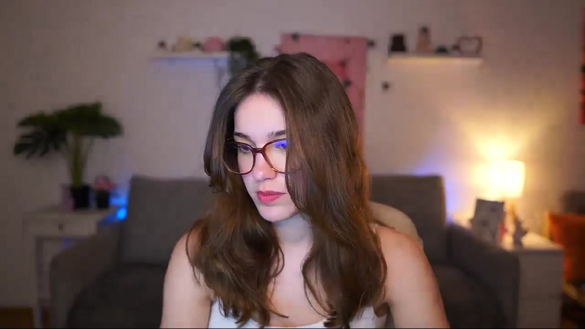 Gallery image thumbnail from Kissiecat's myfreecams stream on, 03/26/2026, 16:13 image 20 of 20