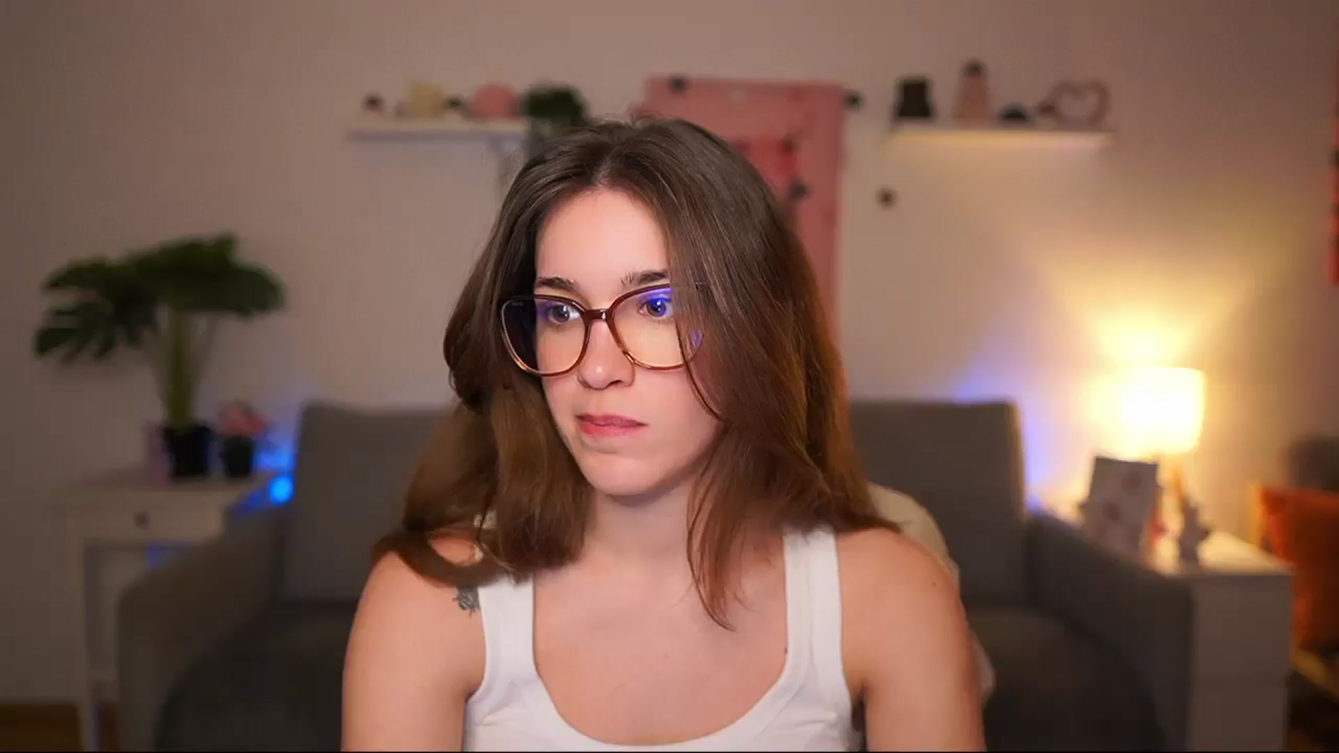 Gallery image thumbnail from Kissiecat's myfreecams stream on, 03/26/2026, 18:39 image 20 of 20