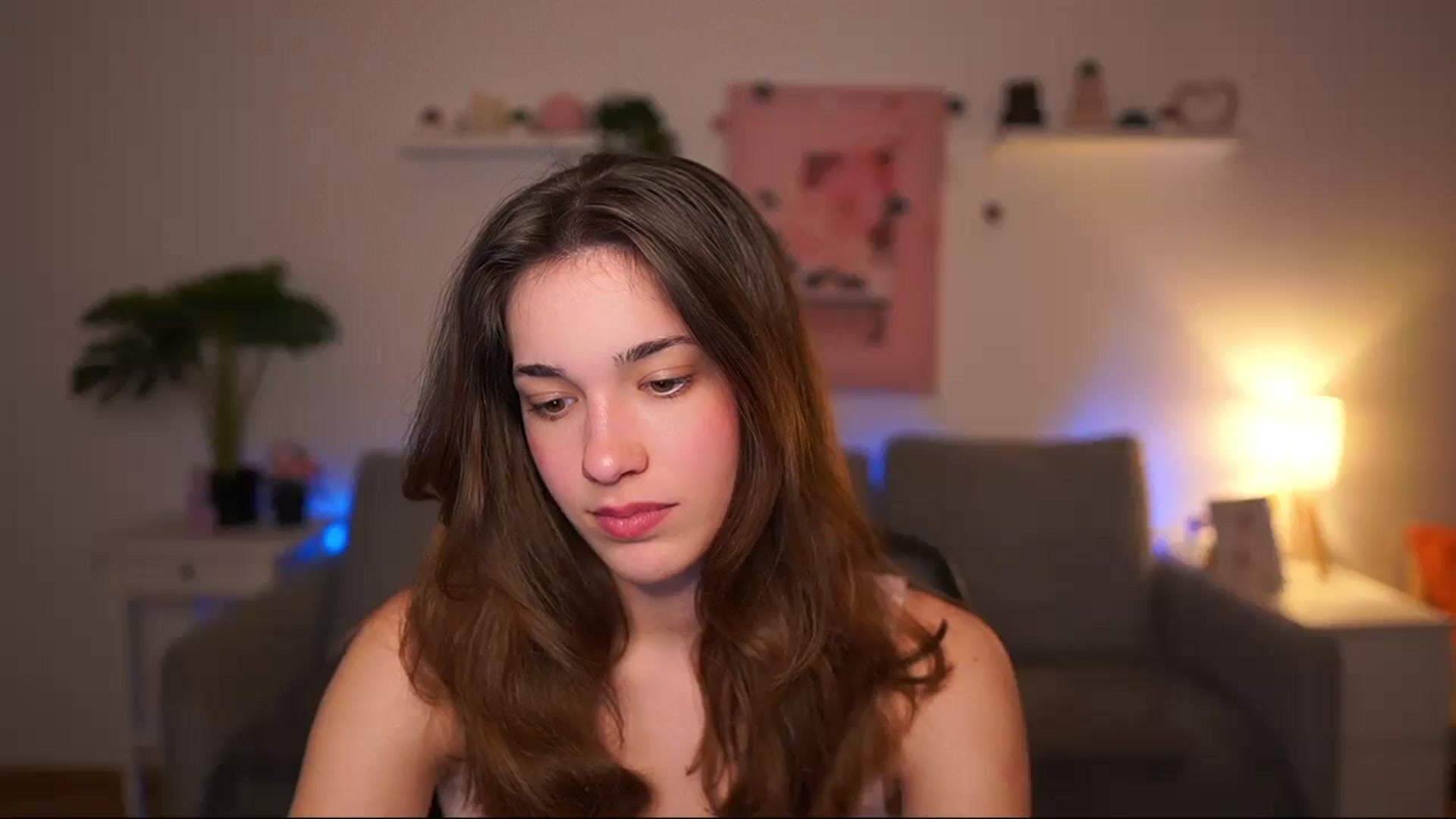 Gallery image thumbnail from Kissiecat's myfreecams stream on, 04/08/2026, 15:54 image 20 of 20