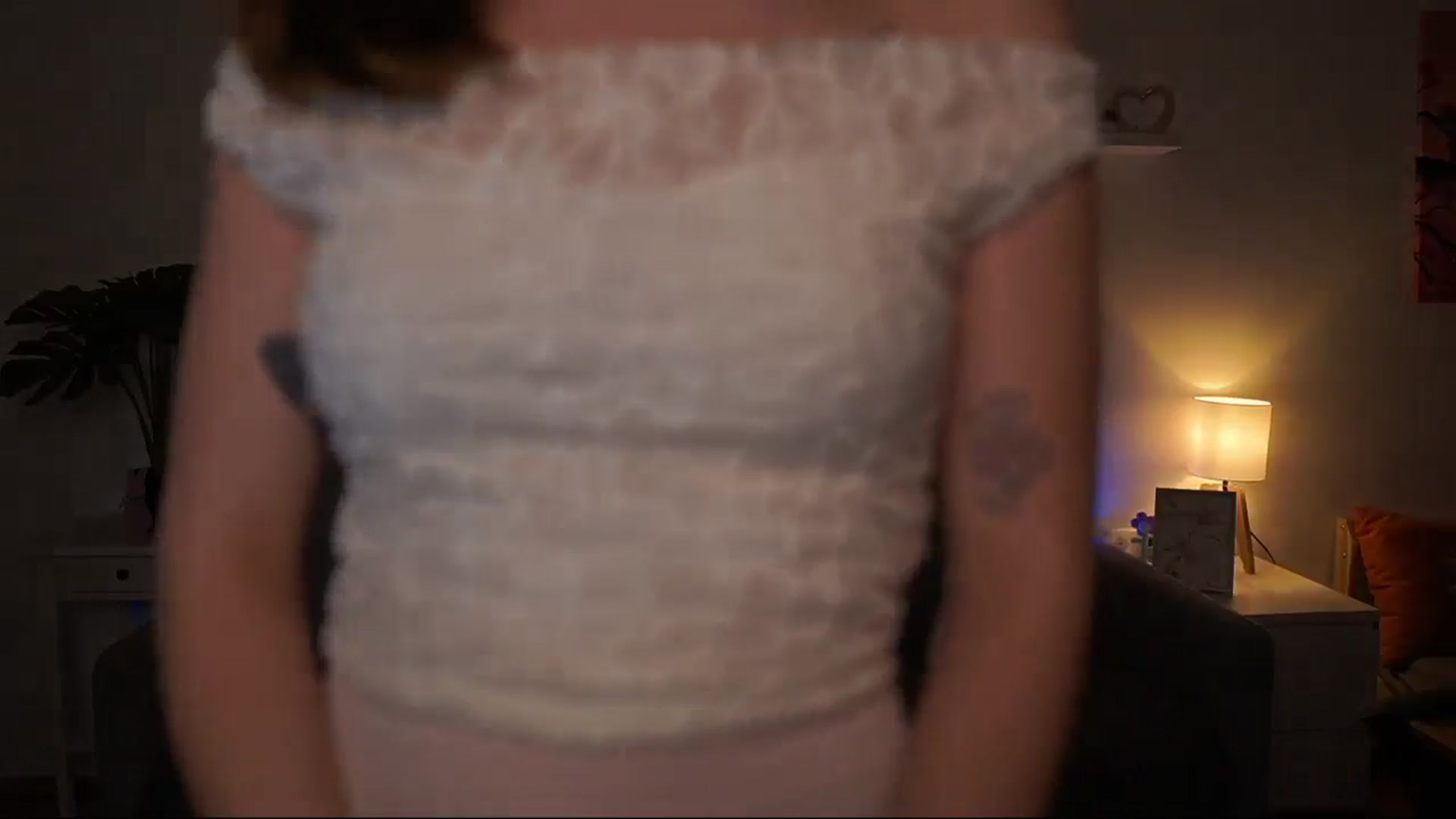 Gallery image thumbnail from Kissiecat's myfreecams stream on, 04/15/2026, 15:35 image 10 of 20
