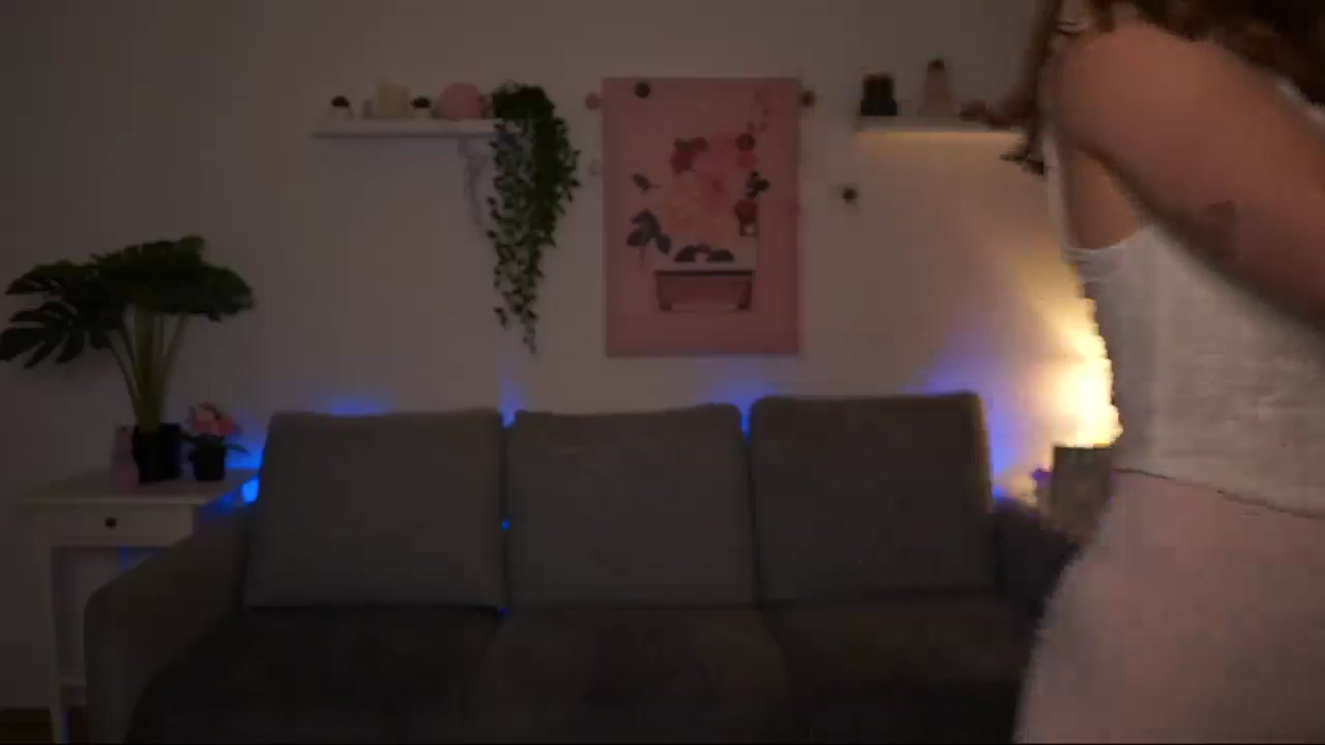 Gallery image thumbnail from Kissiecat's myfreecams stream on, 04/15/2026, 15:35 image 5 of 20