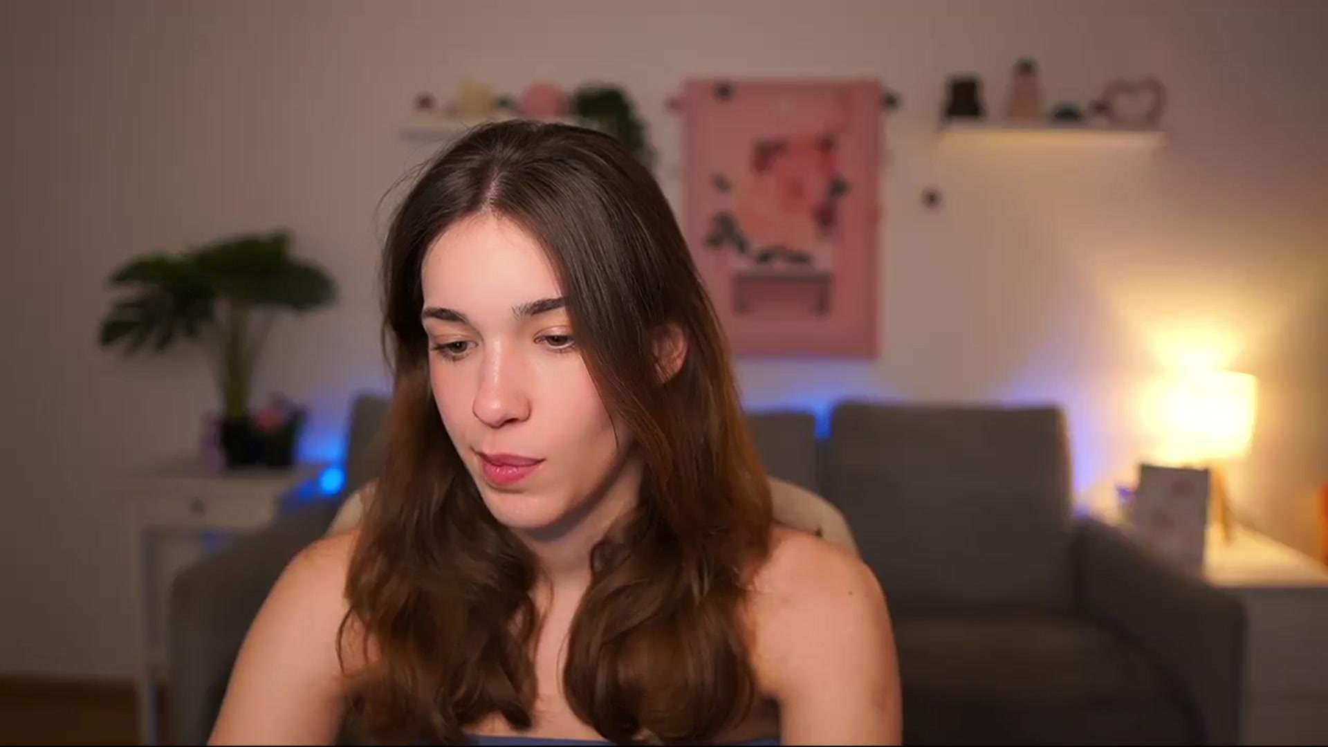 Gallery image thumbnail from Kissiecat's myfreecams stream on, 04/20/2026, 13:21 image 5 of 20