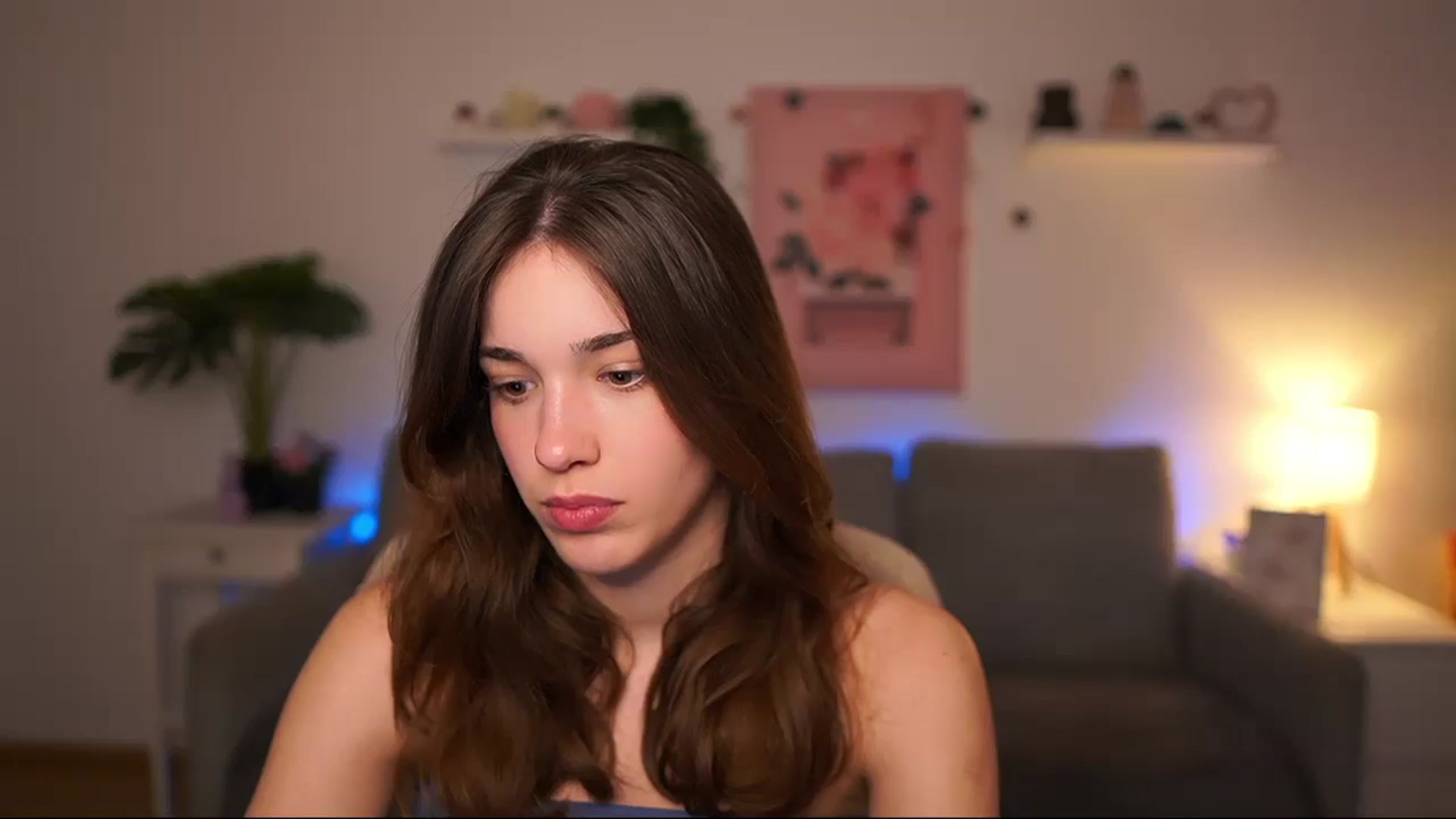 Gallery image thumbnail from Kissiecat's myfreecams stream on, 04/20/2026, 13:21 image 10 of 20